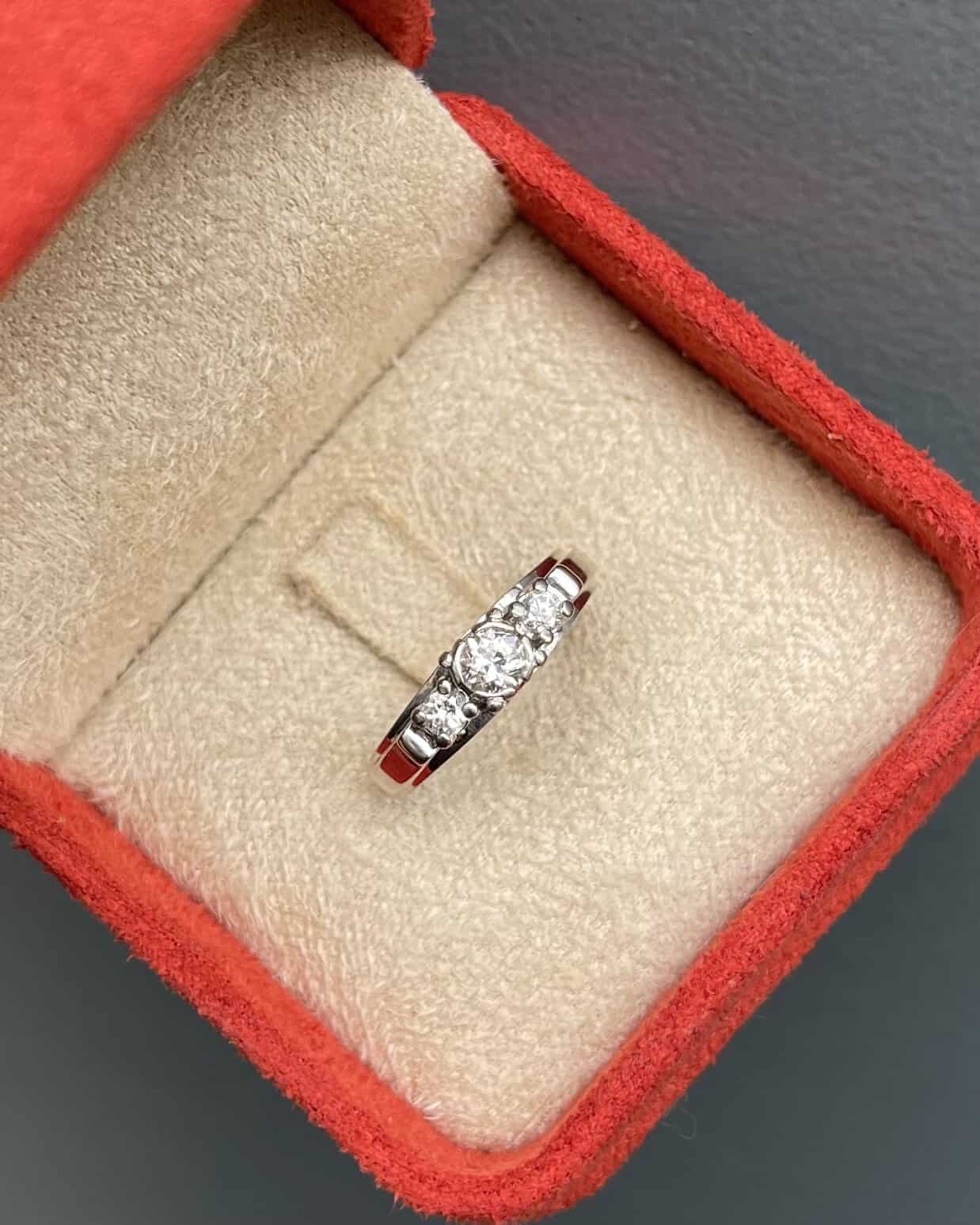Bague Trilogie Diamants 0.41 carat "Cassidy" - Elliade Paris