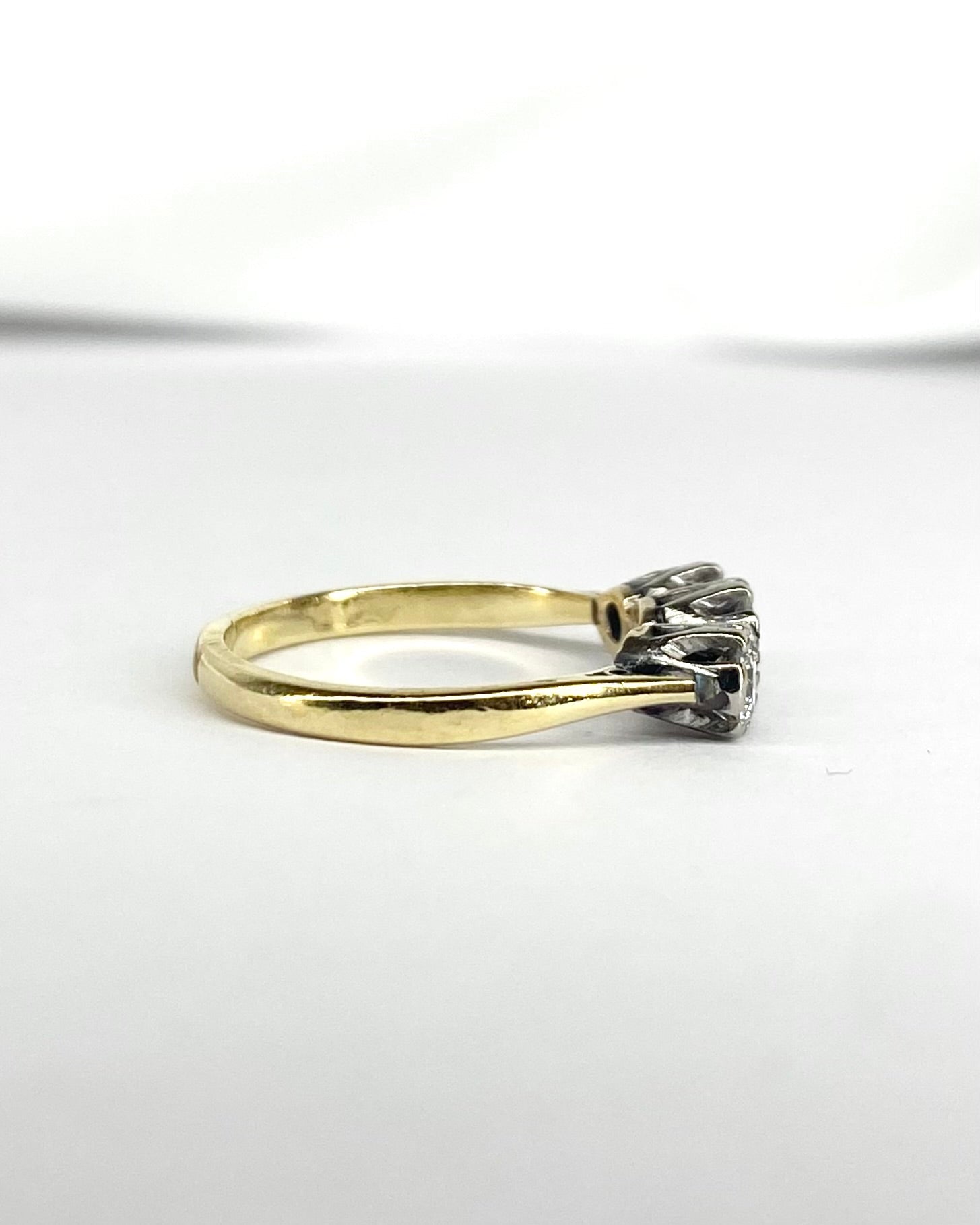 Bague Trilogie Diamants 0.57 carat "Oriane" - Elliade Paris