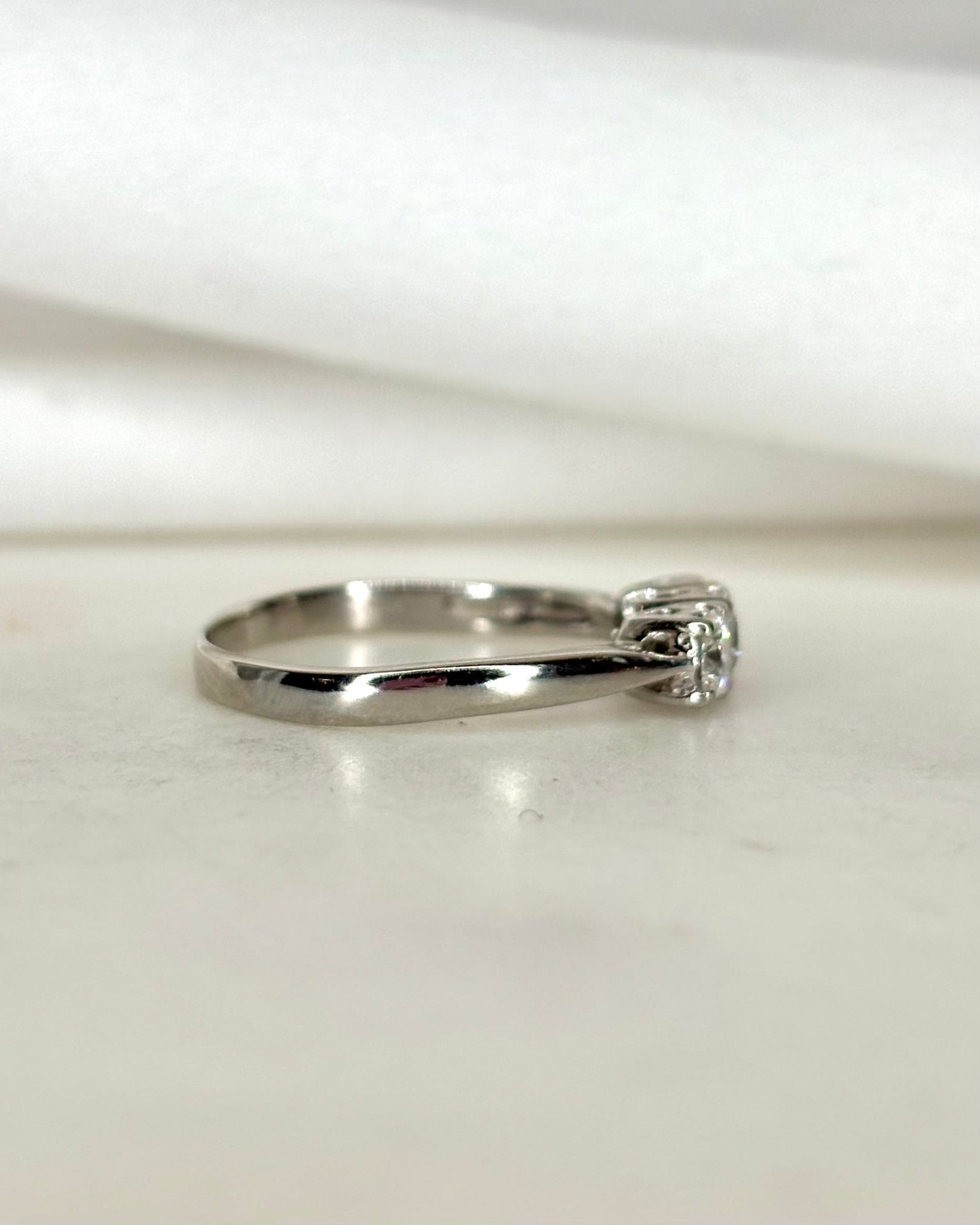 Bague Trilogie Diamants 0.57 carat "Paloma" - Elliade Paris