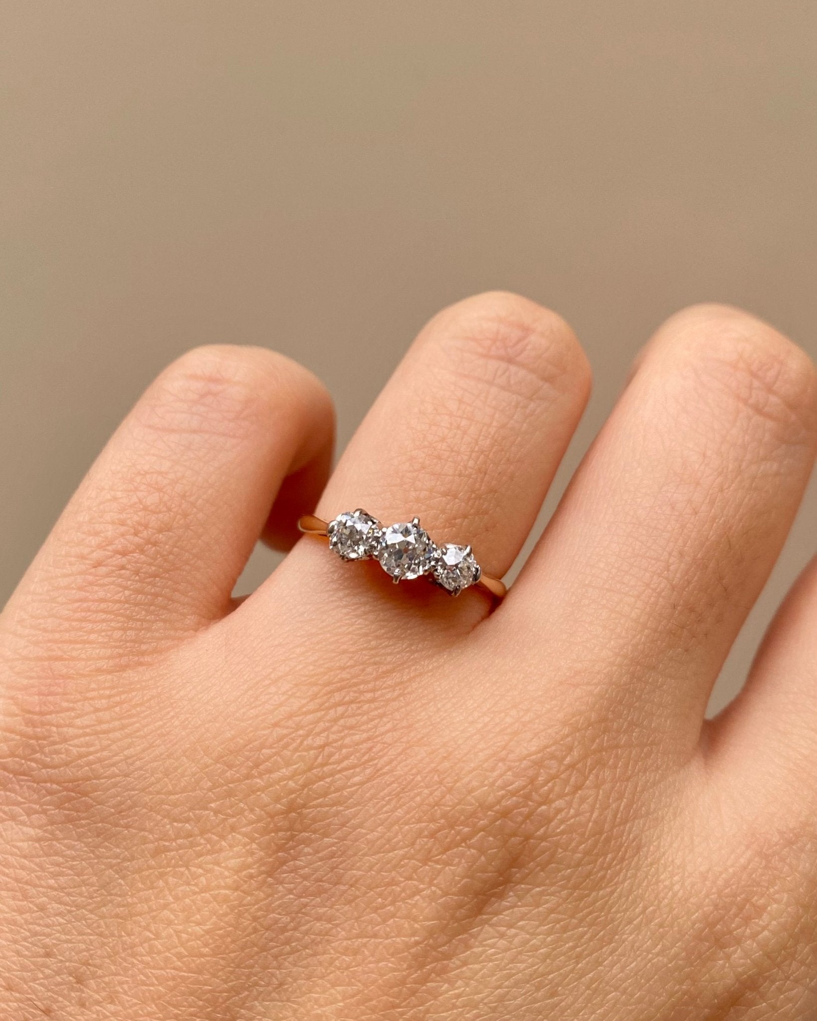 Bague Trilogie Diamants 0.60 carat "Lou" - Elliade Paris
