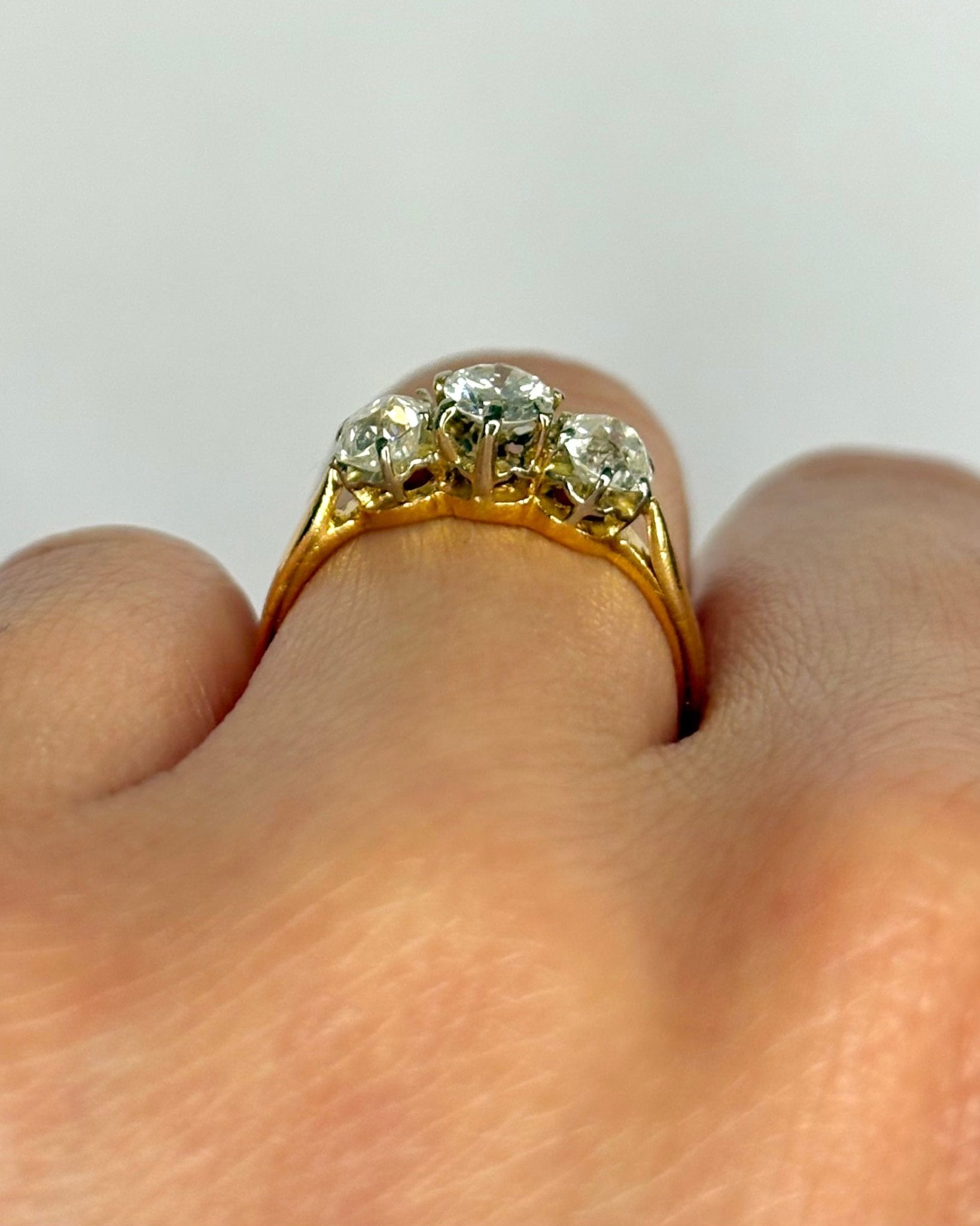 Bague Trilogie Diamants 0.70 carat "Vanessa" - Elliade Paris