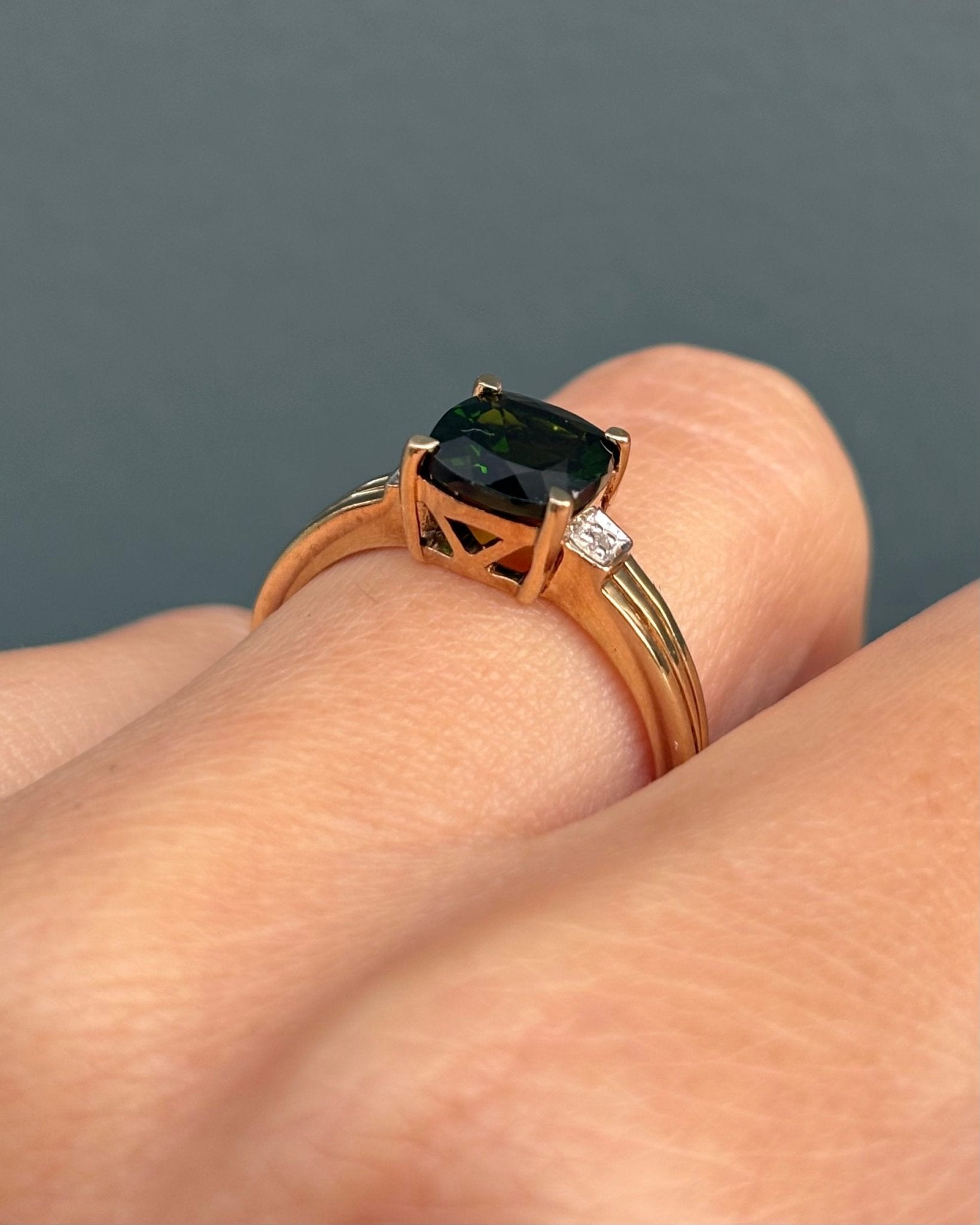 Bague Trilogie Diopside 1.55 carat & 2 Diamants "Ariane" - Elliade Paris