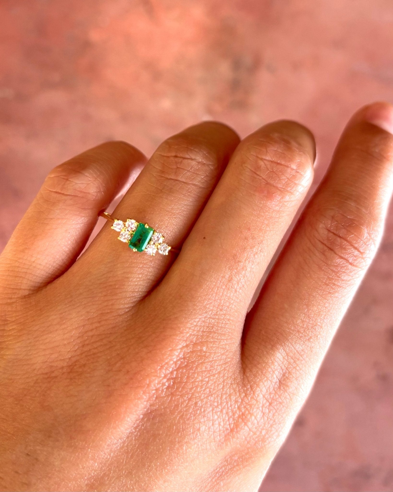 Bague Trilogie Émeraude & Diamants "Sacha" - Elliade Paris