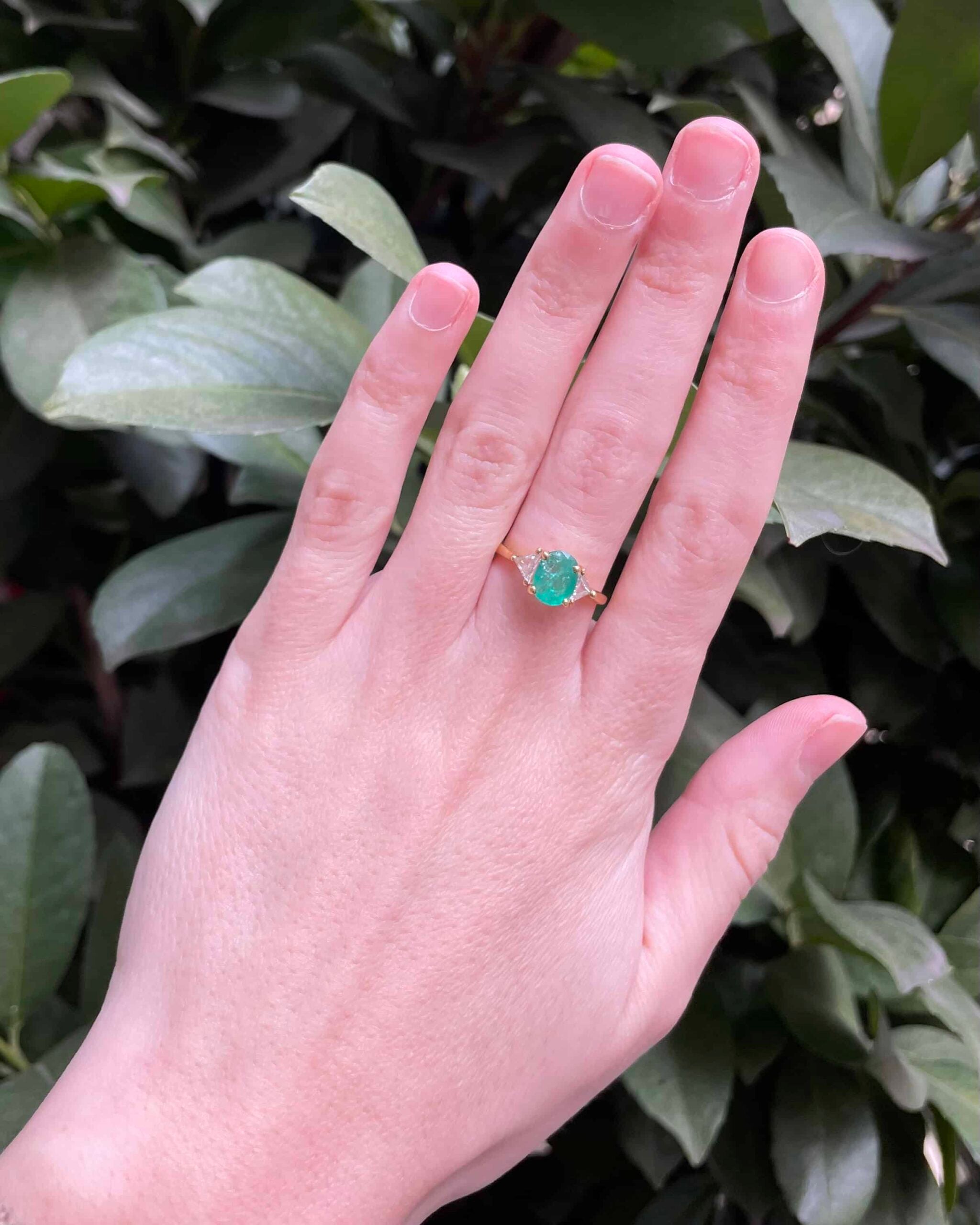 1.20 carat Emerald and Diamond Trilogy Ring "Harmonie"