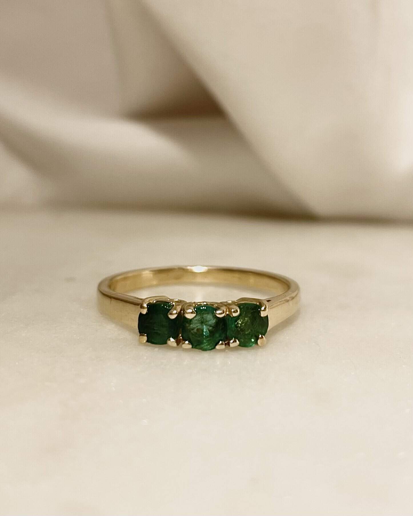 Bague Trilogie Emeraudes 0.60 carat "Odélia" - Elliade Paris