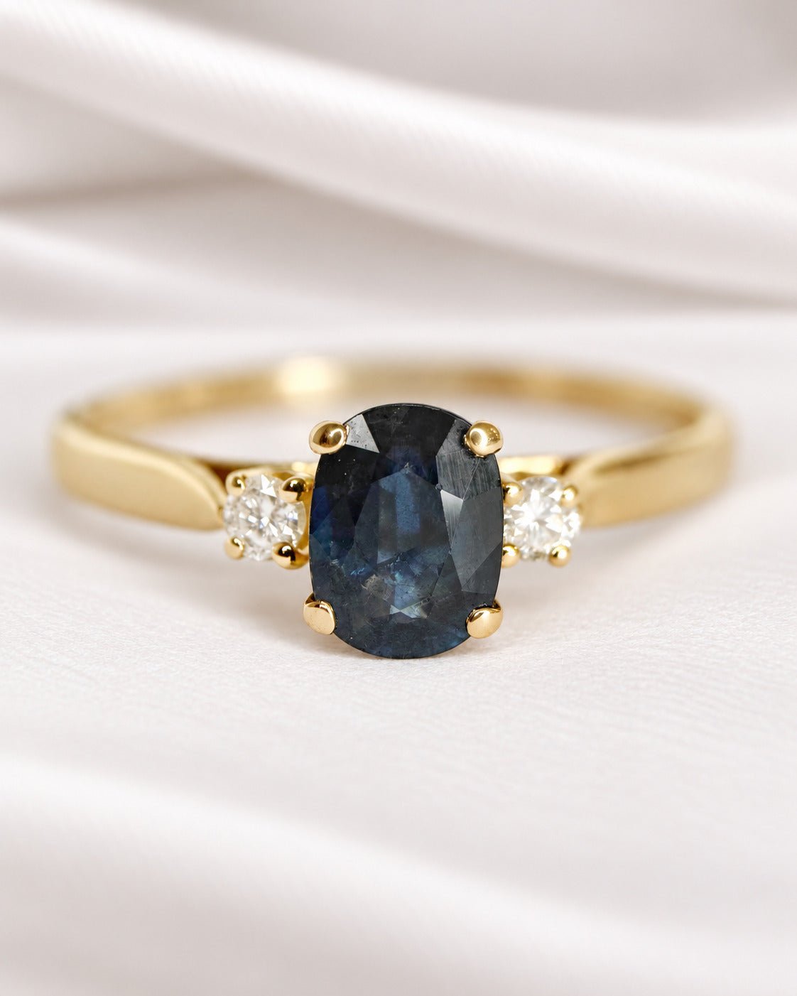 Bague Trilogie Saphir 1.06 carat & Diamants "Alice" - Elliade Paris