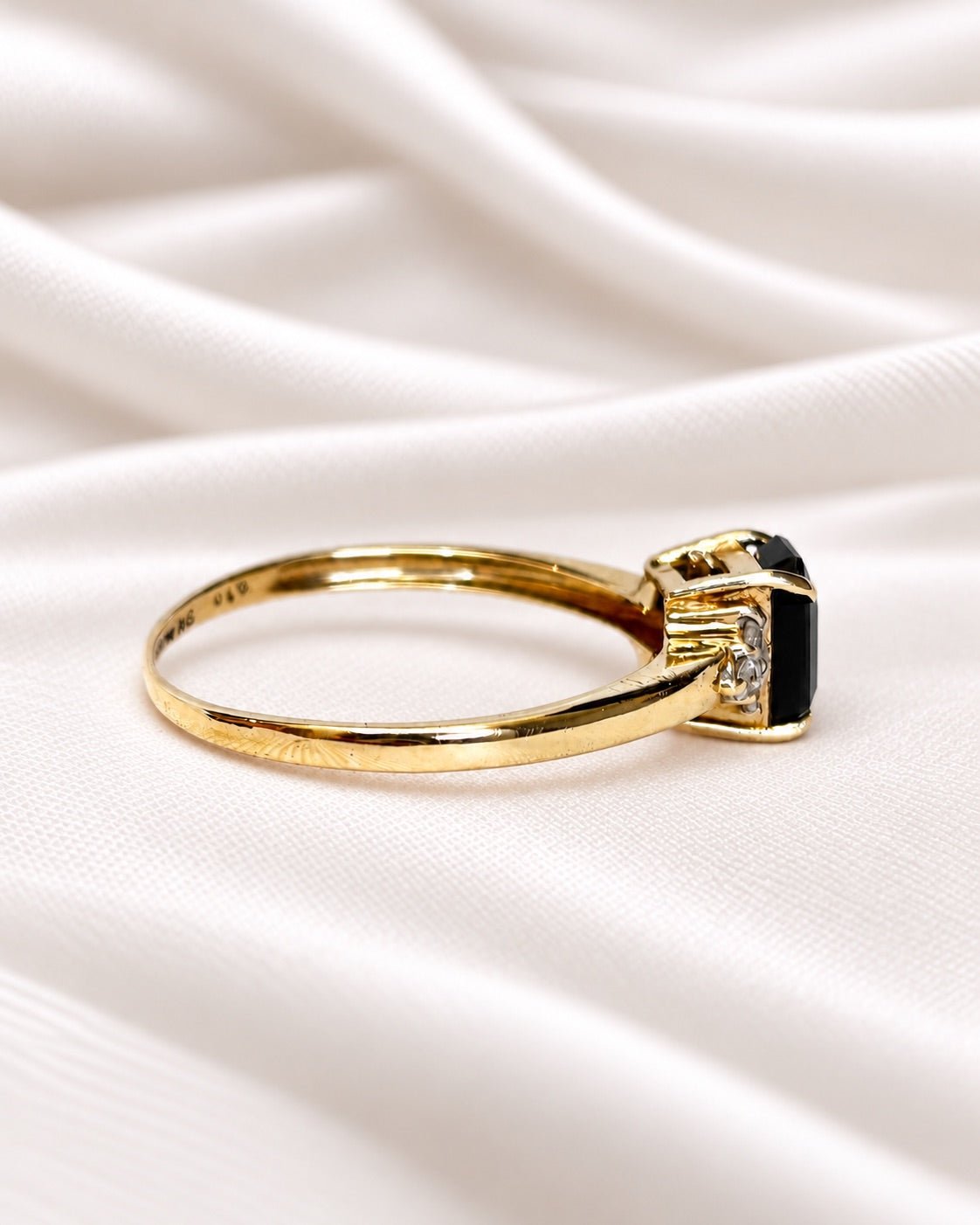 Bague Trilogie Saphir 1.20 carat & Diamants "Louanne" - Elliade Paris