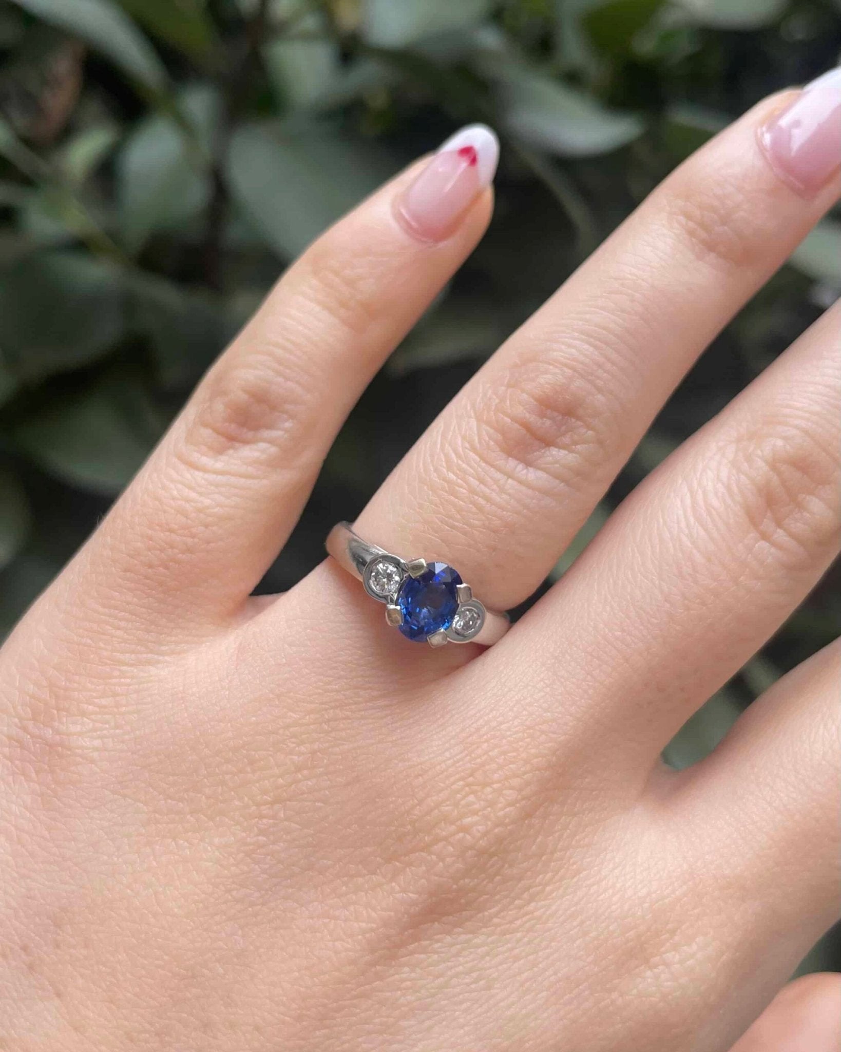 Bague Trilogie Saphir 1.25 carat & Diamants "Poppy" - Elliade Paris