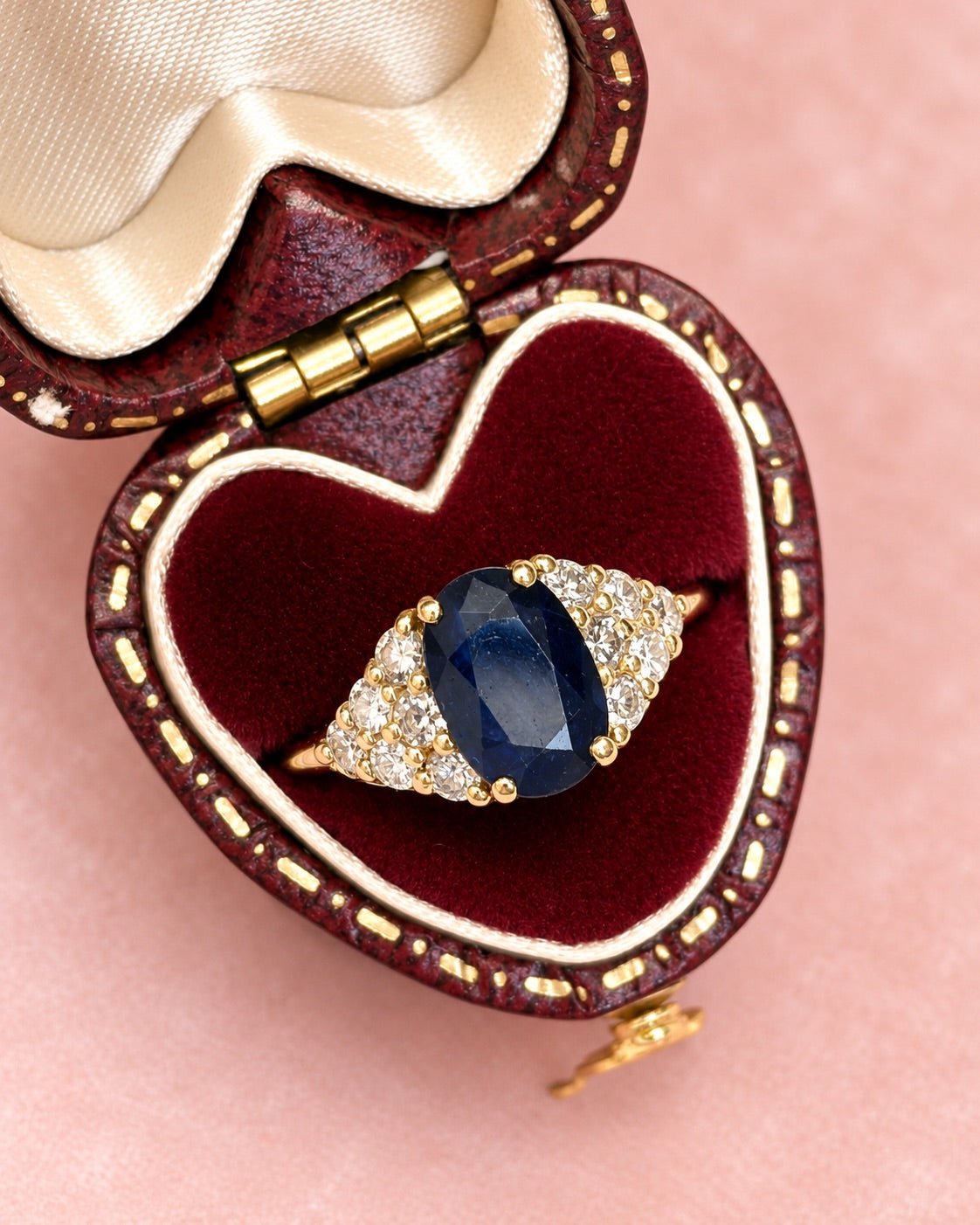 Bague Trilogie Saphir 1.55 carat & Diamants 0.78 carat "Sofia" - Elliade Paris