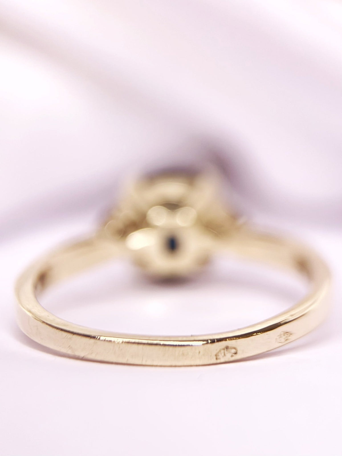 Bague Trilogie Saphir 1.63 carat & Diamants "Mireille" - Elliade Paris