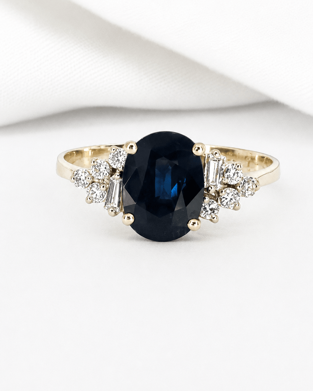 Bague Trilogie Saphir 1.82 carat & Diamants "Samantha" - Elliade Paris