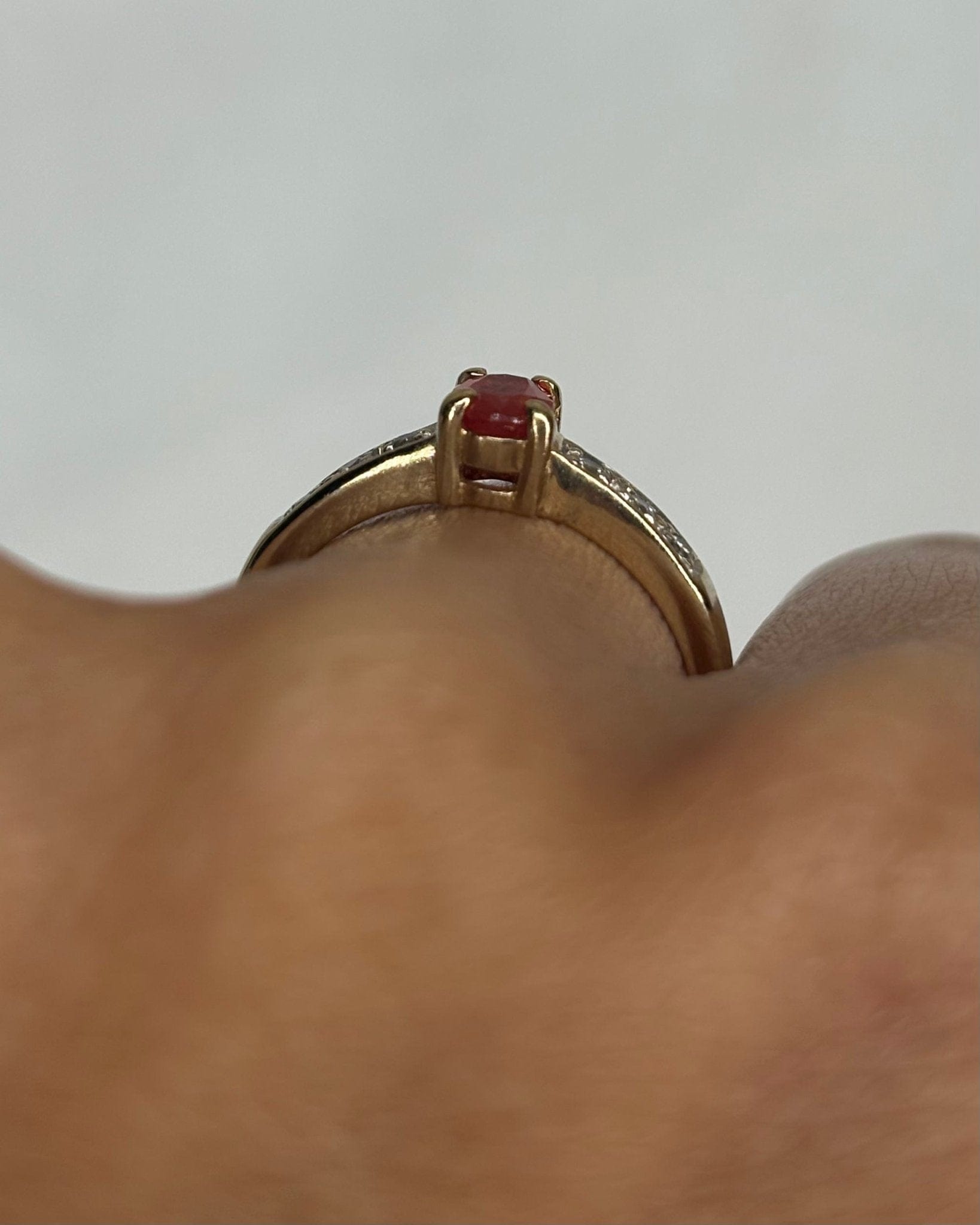 Bague Trilogie Saphir Orange Érable 0.70 carat & Diamants "Joyce" - Elliade Paris