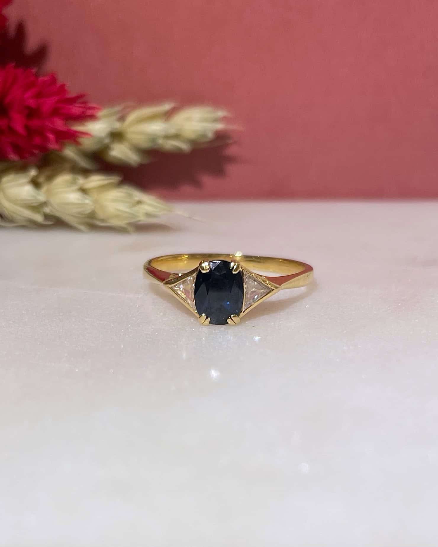 Bague Trilogie Saphir Un carat & Diamants "Maéla" - Elliade Paris