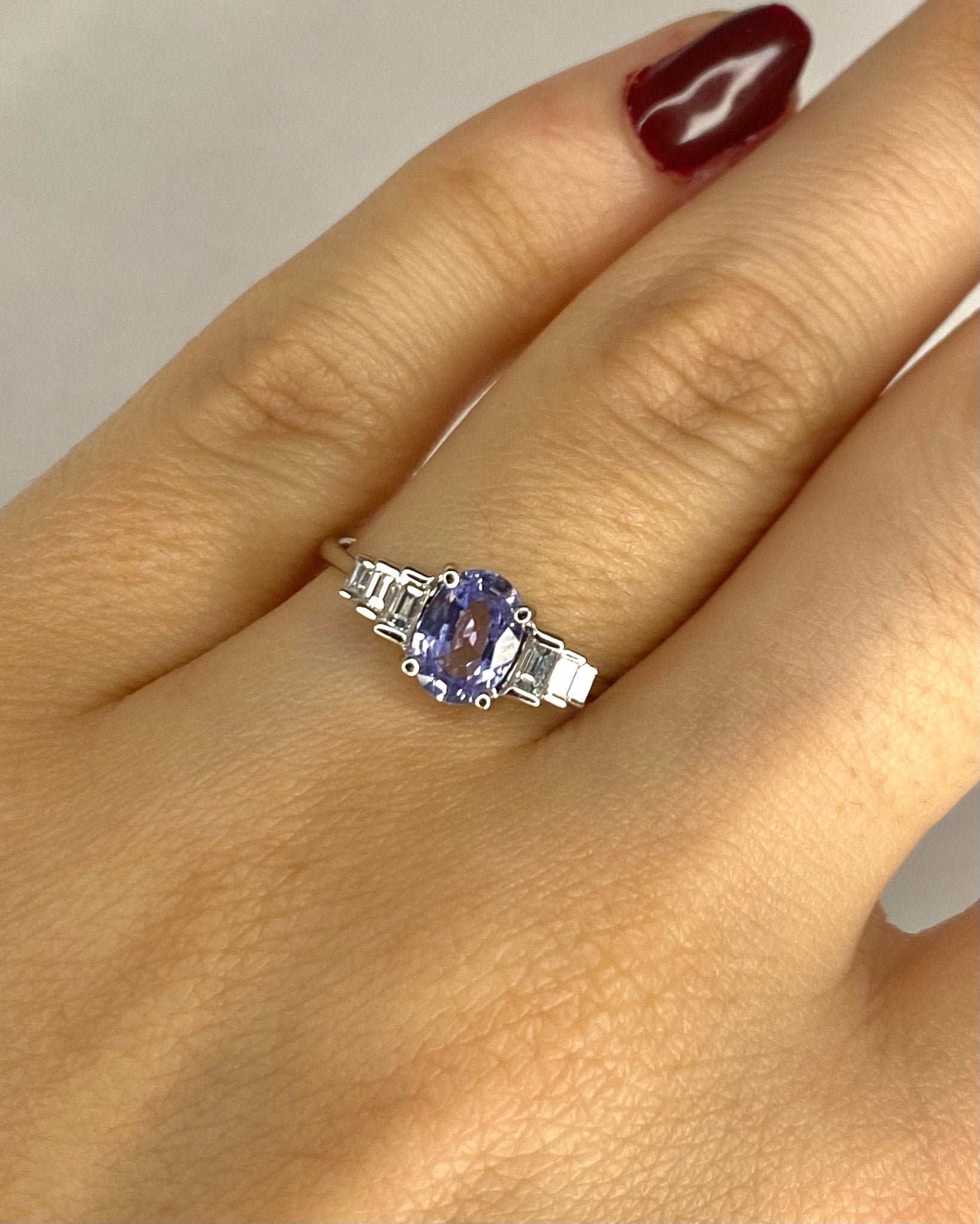 Bague Trilogie Tanzanite 0.90 carat & Diamants "Sandra" - Elliade Paris