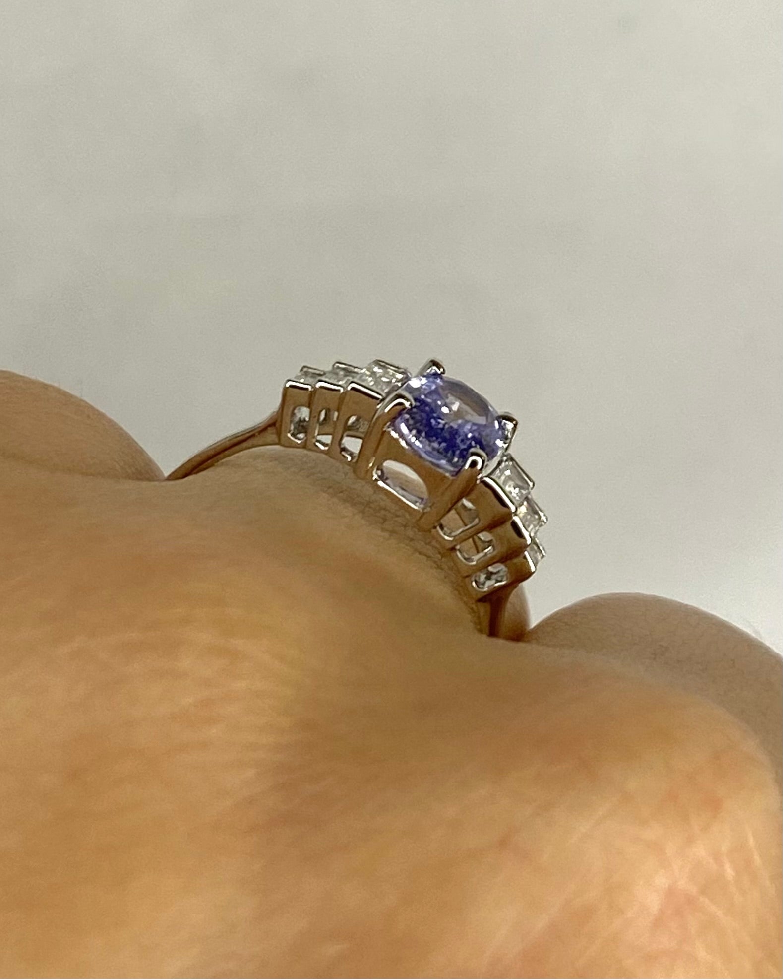 Bague Trilogie Tanzanite 0.90 carat & Diamants "Sandra" - Elliade Paris