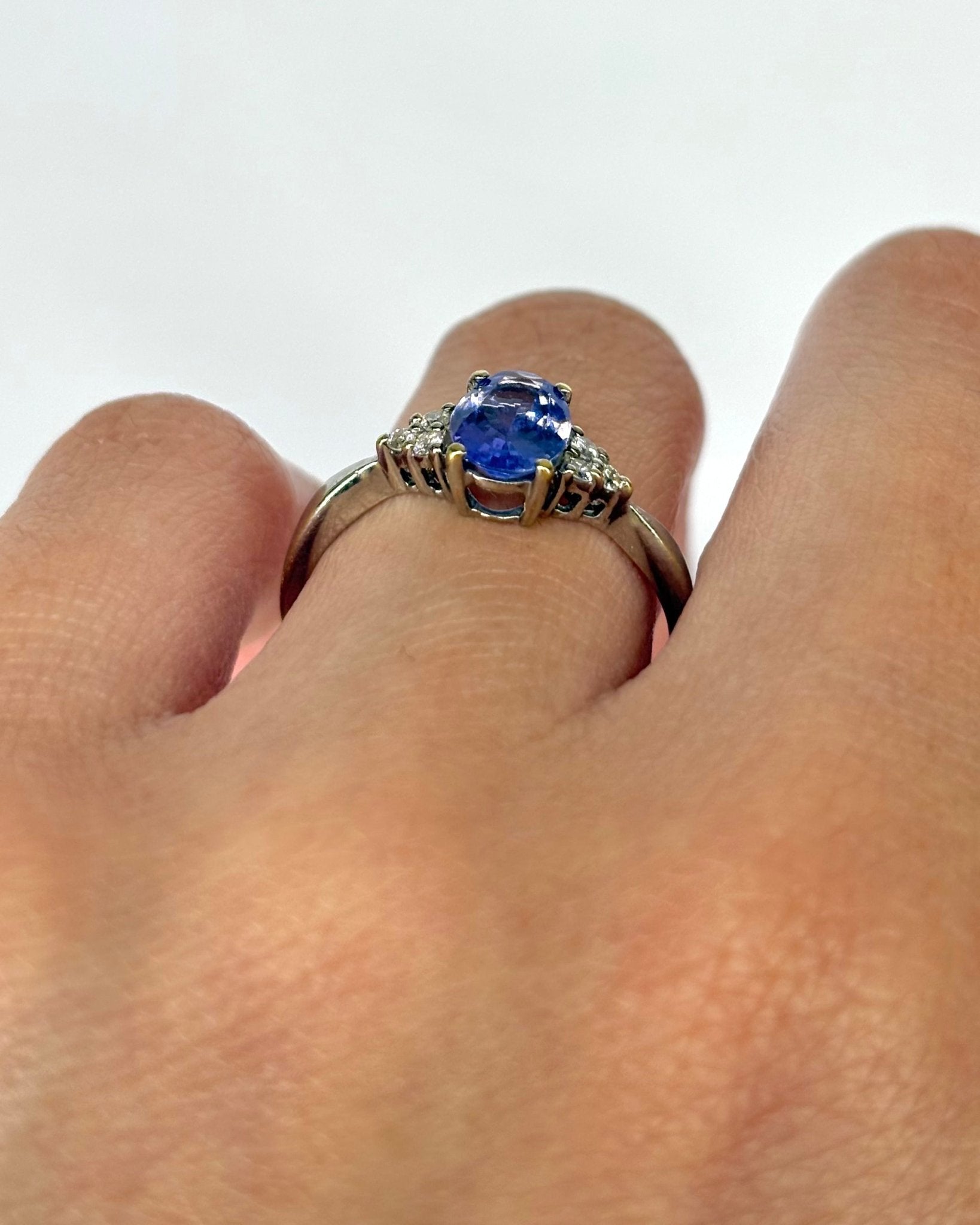 Bague Trilogie Tanzanite 1 carat & Diamants "Olympe" - Elliade Paris