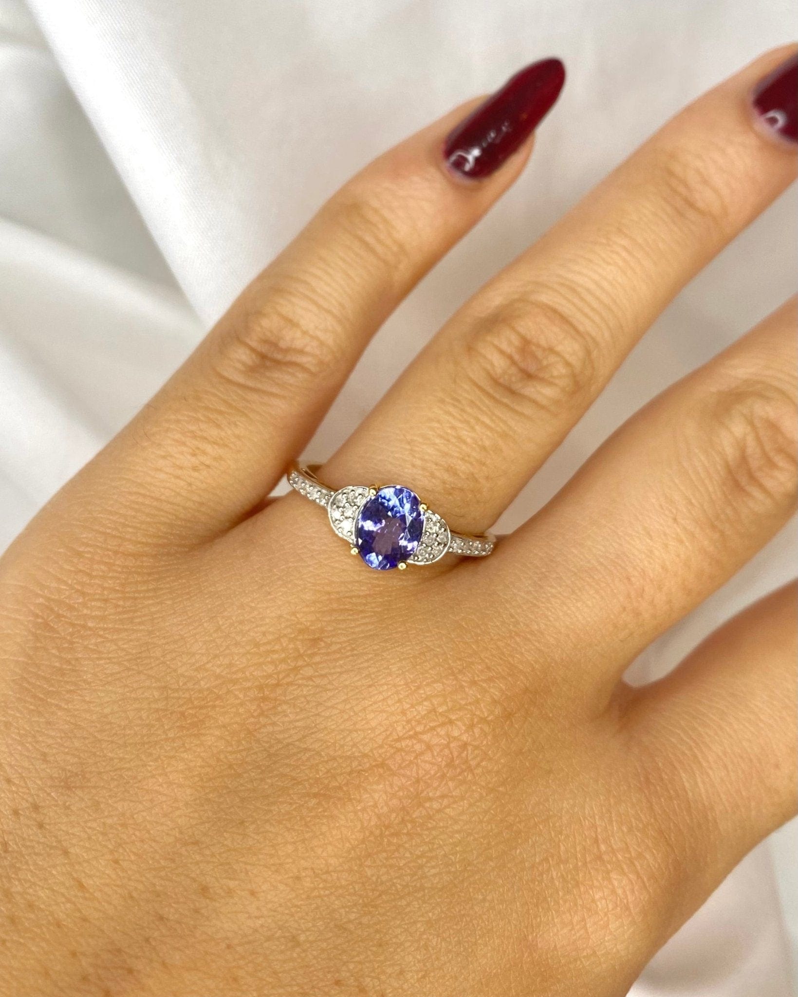 Bague Trilogie Tanzanite 1.34 carat & Diamants "Shana" - Elliade Paris