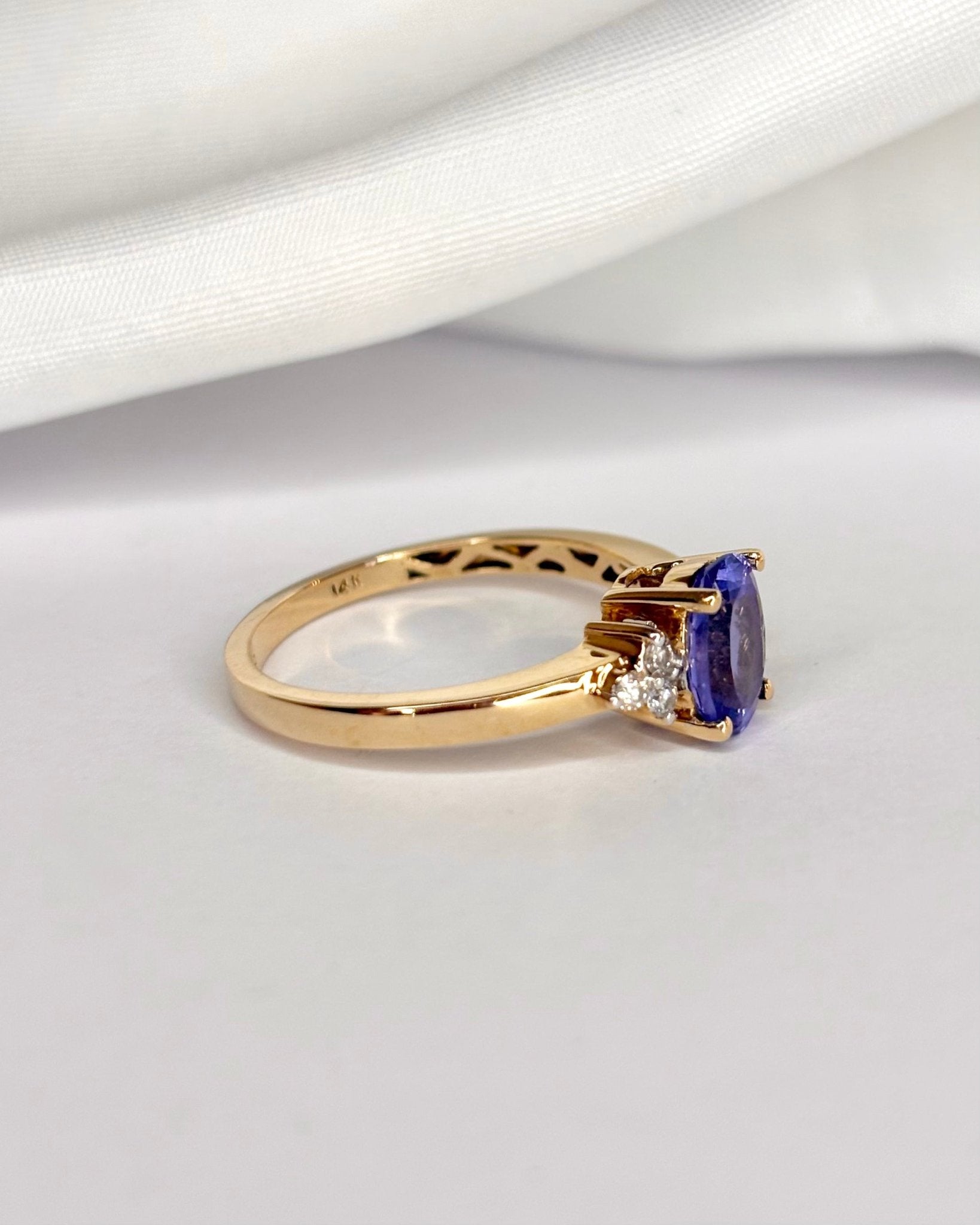 Bague Trilogie Tanzanite 1.53 carat & Diamants "Gloria" - Elliade Paris