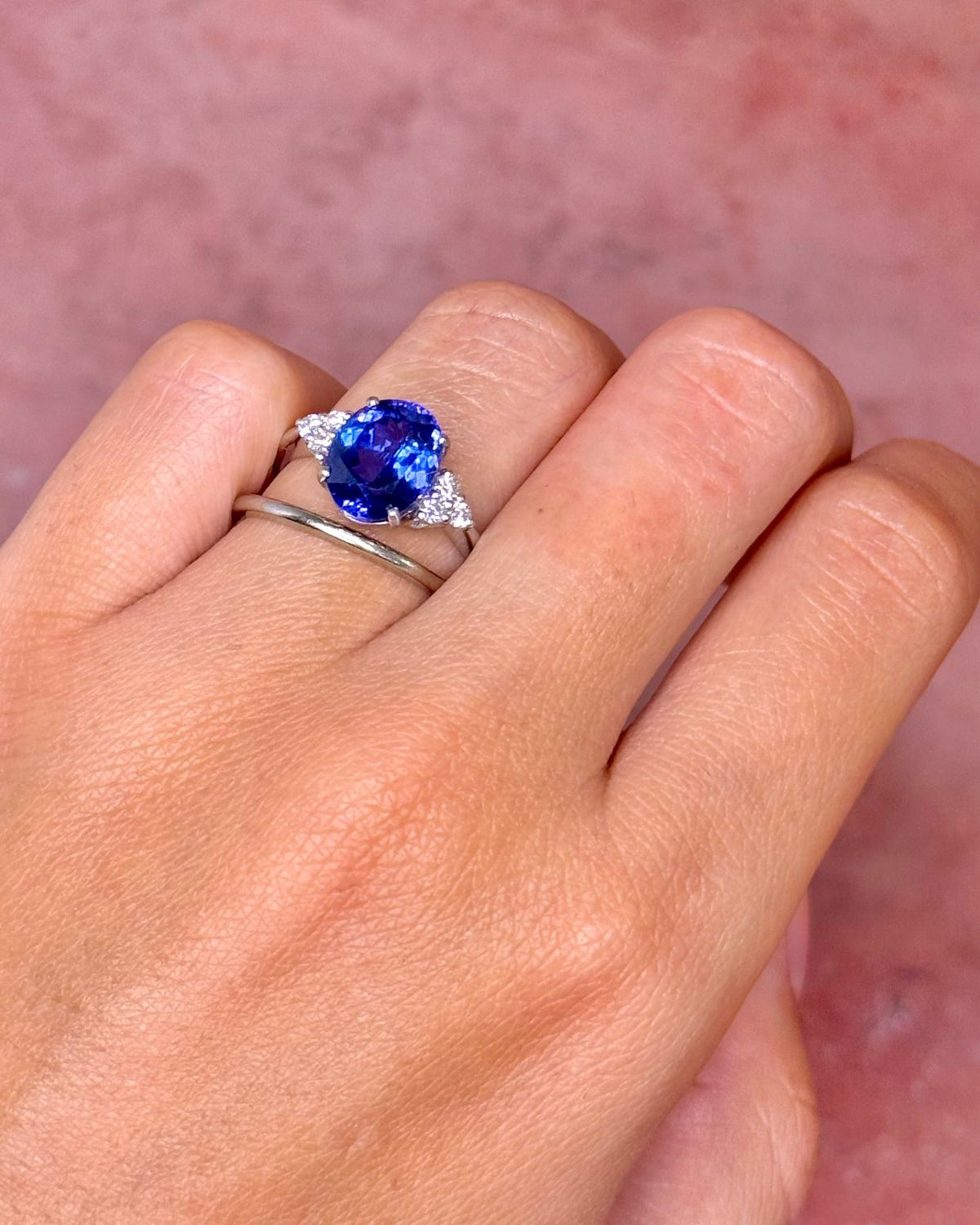 Bague Trilogie Tanzanite 3.15 carats & Diamants "Violetta" - Elliade Paris