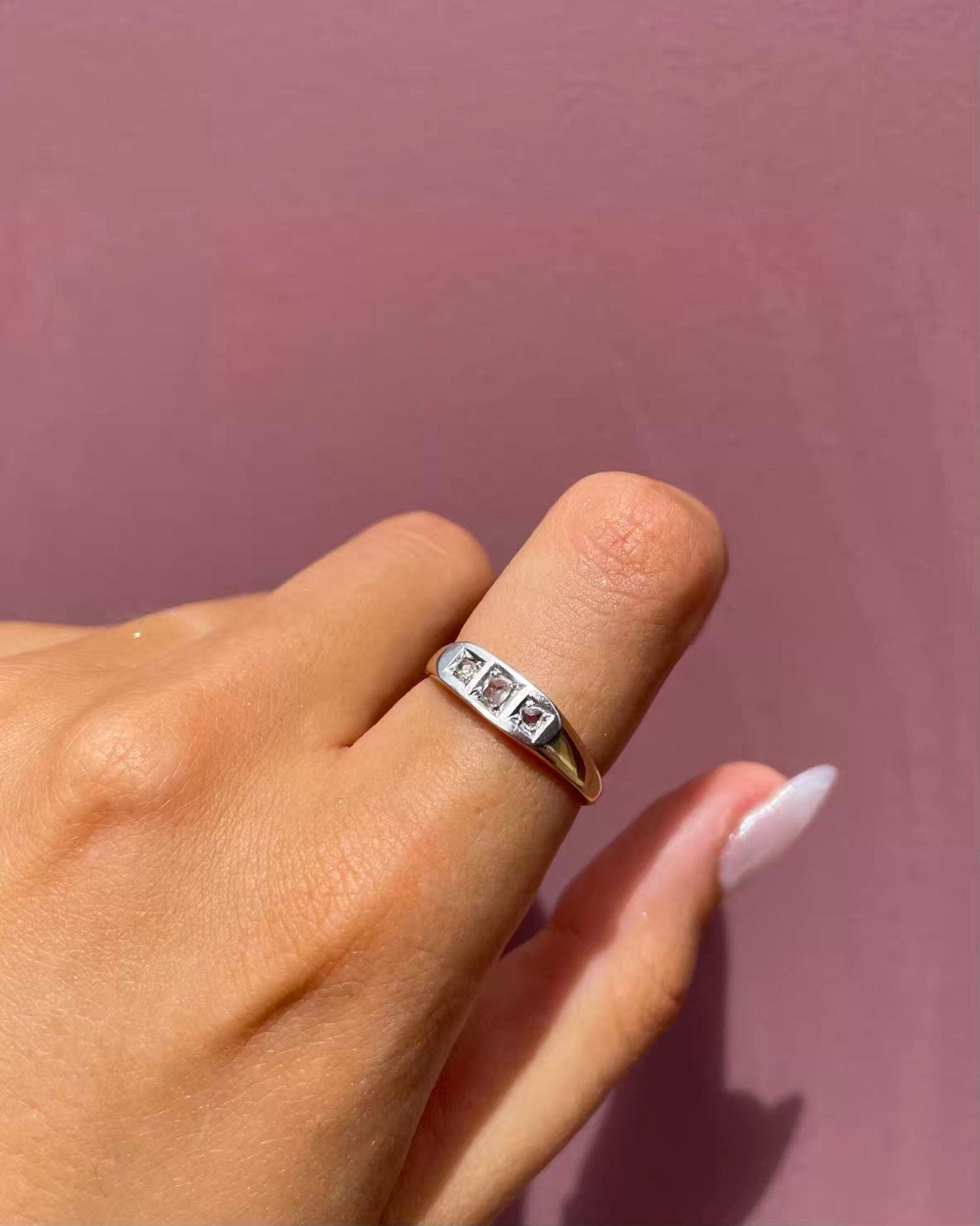 Bague Trilogie Vintage 3 Diamants "Paulina" - Elliade Paris