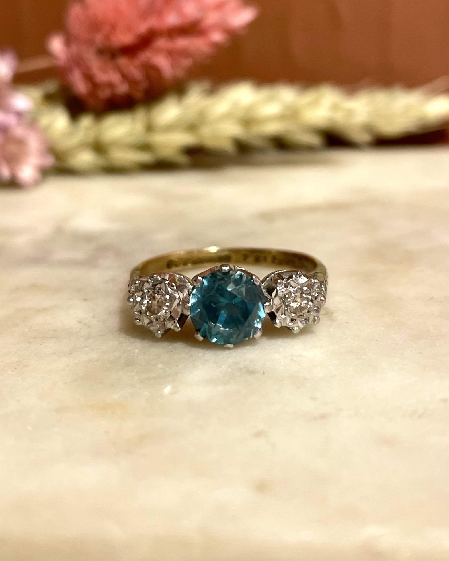 Bague Trilogie Zircon 1.70 Carat & Diamants "Mayanne" - Elliade Paris
