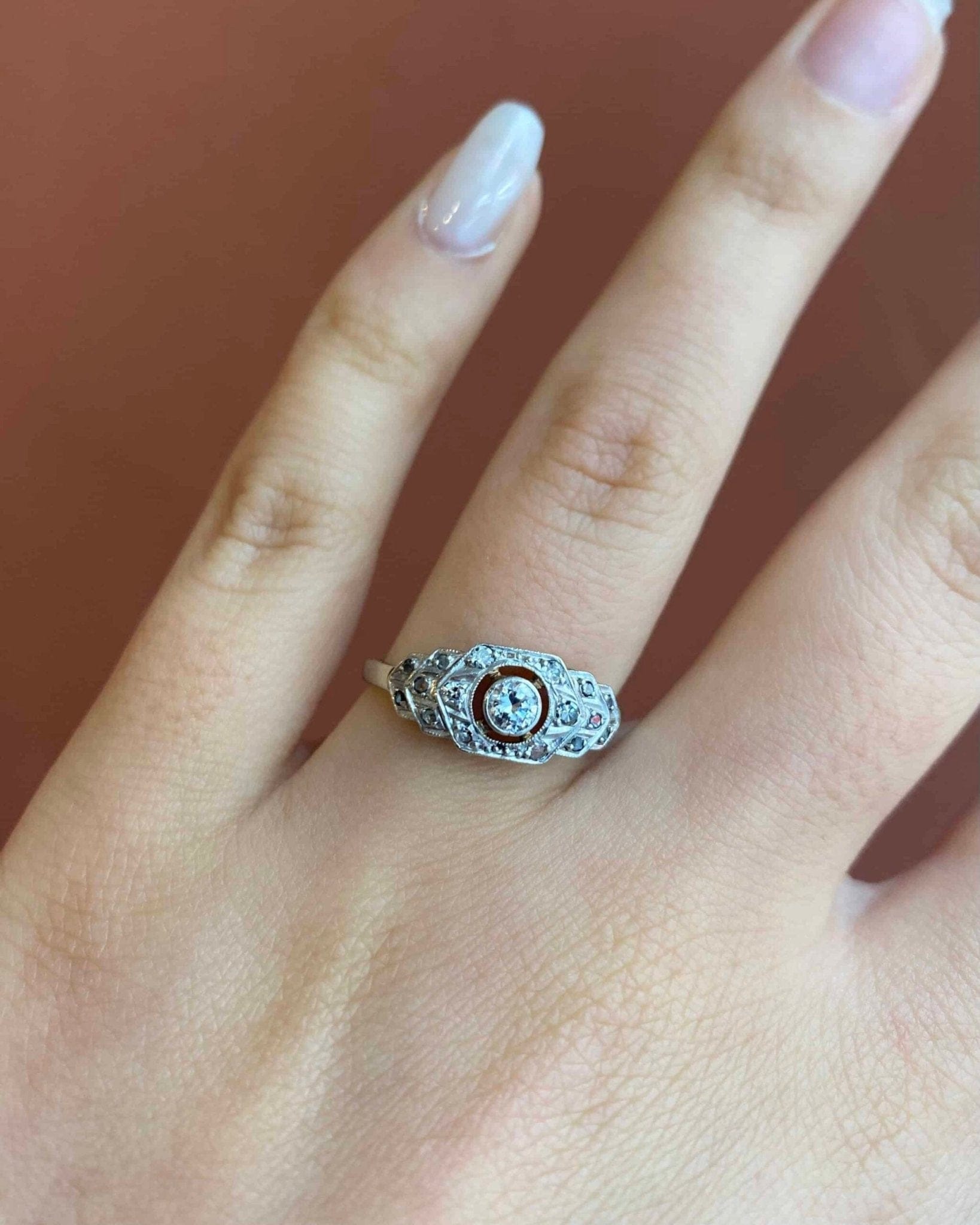 Bague Vintage Art - Déco 17 Diamants 0.37 carat "Monica" - Elliade Paris