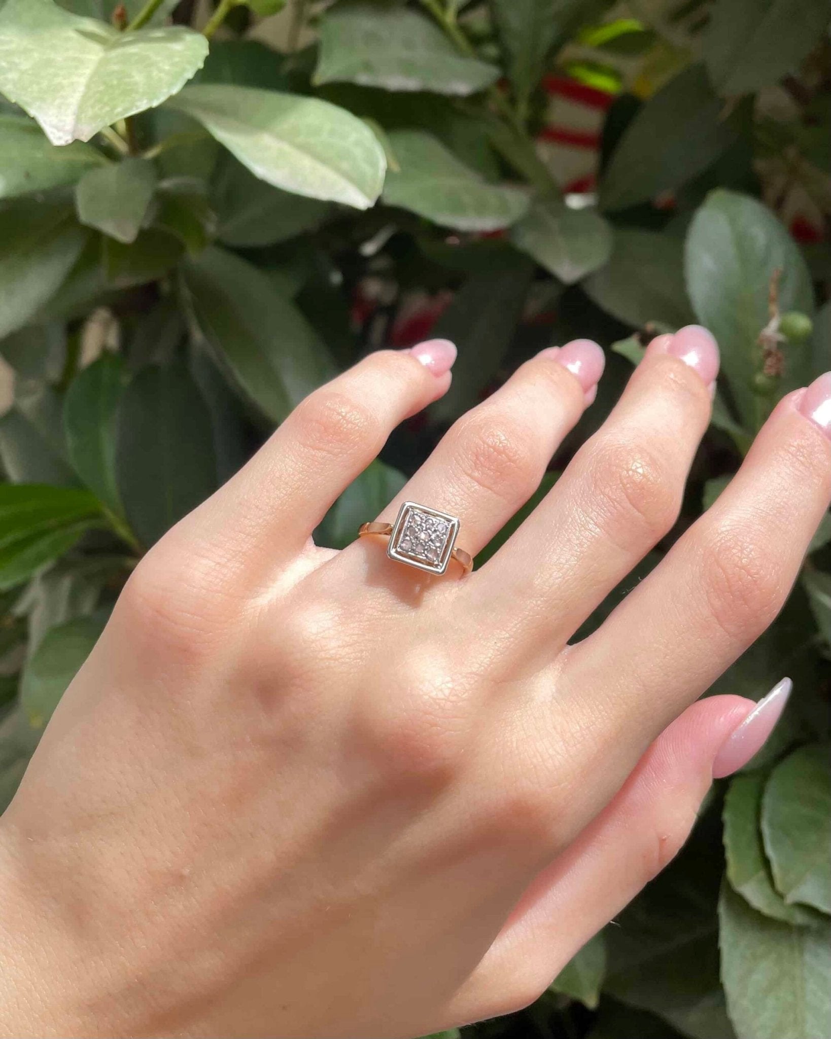 Bague Vintage Art - Déco 9 Diamants "Céline" - Elliade Paris