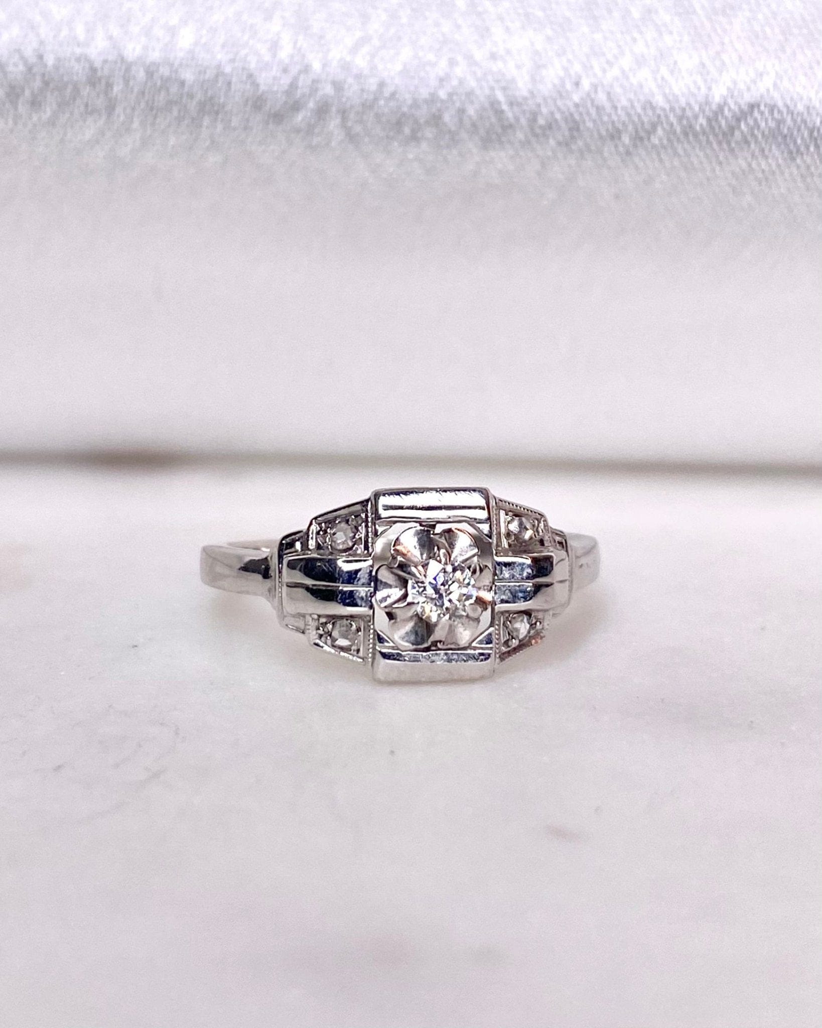 Bague Vintage Art - Déco Diamants "Sanaé" - Elliade Paris