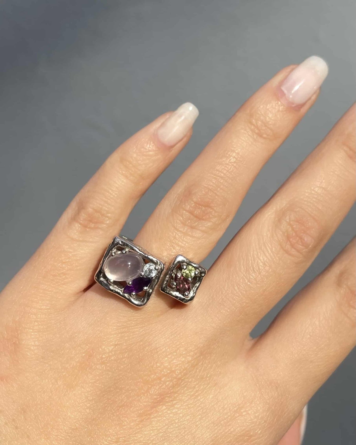Bague Vintage Christian Lacroix Tutti Frutti - Elliade Paris