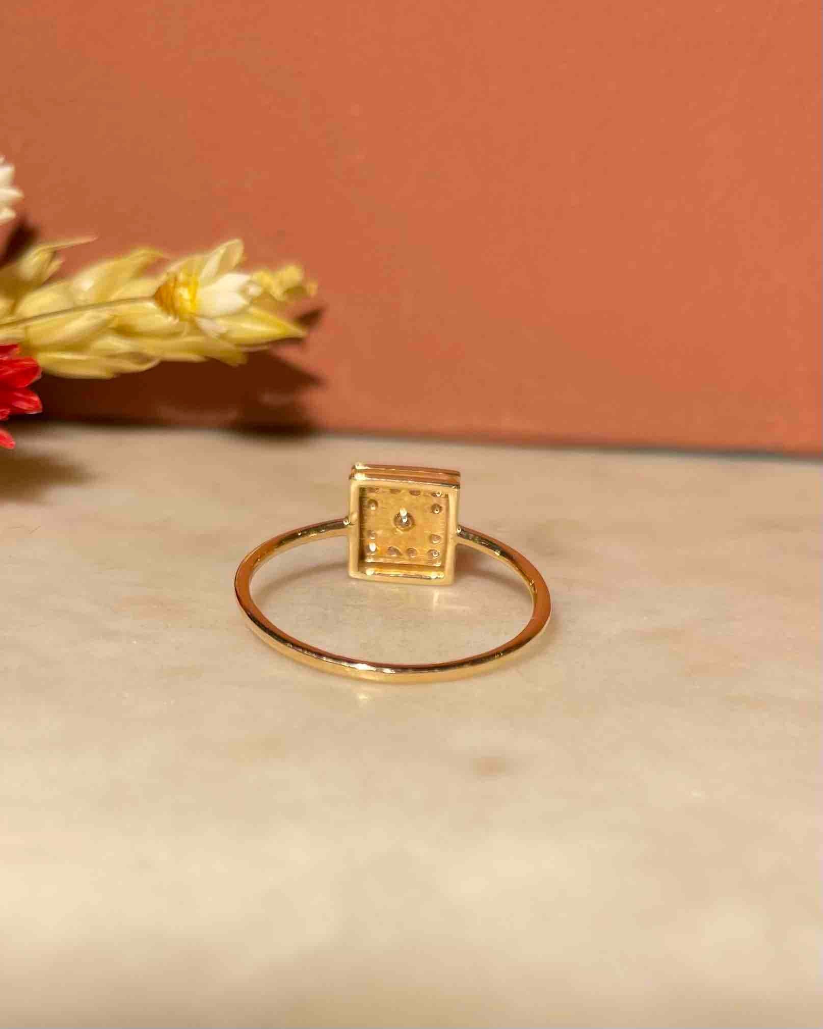 Bague Vintage Diamants 0.14 Carat "Gwenaëlle" - Elliade Paris