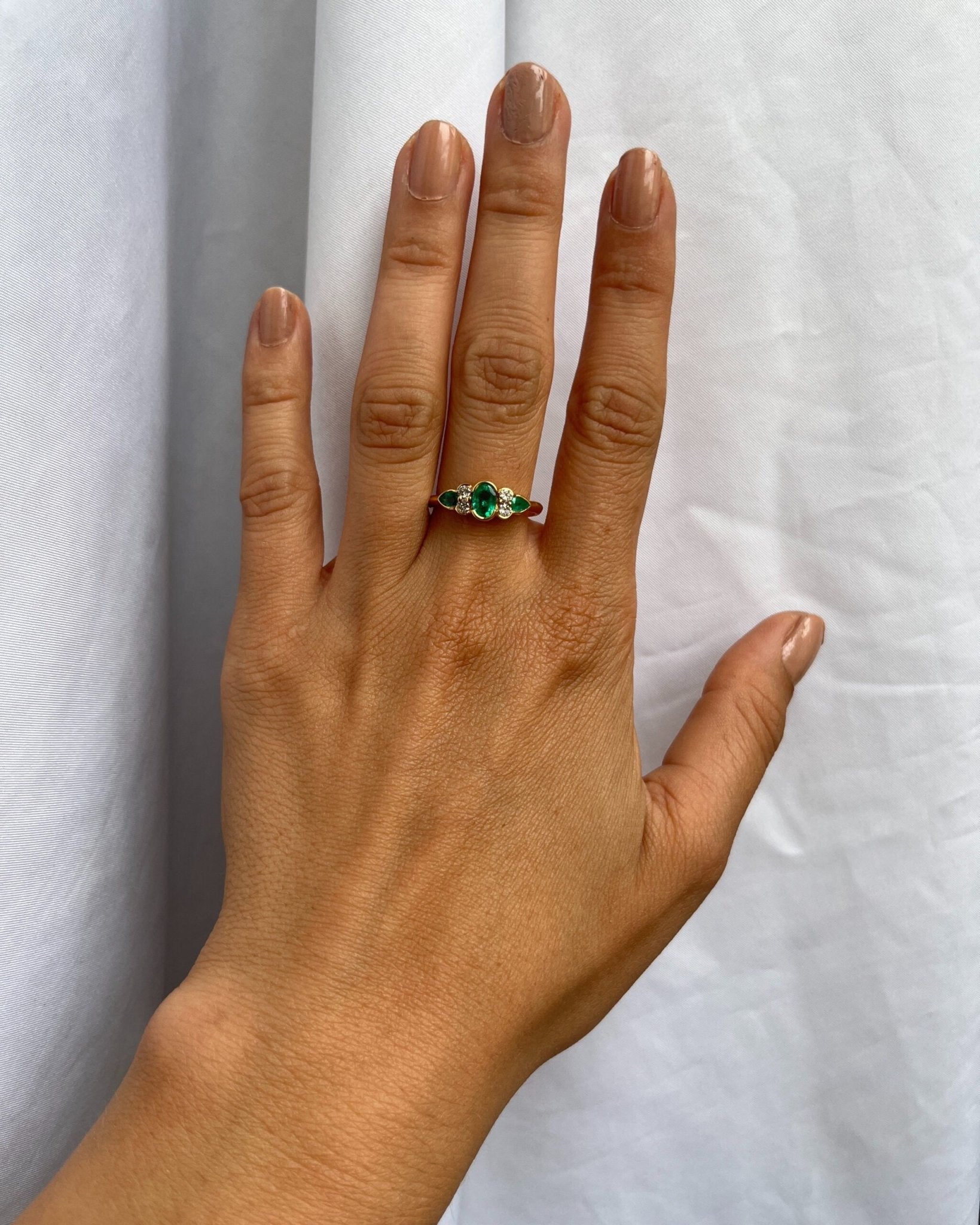 Bague Vintage émeraudes & diamants "Odessa" - Elliade Paris