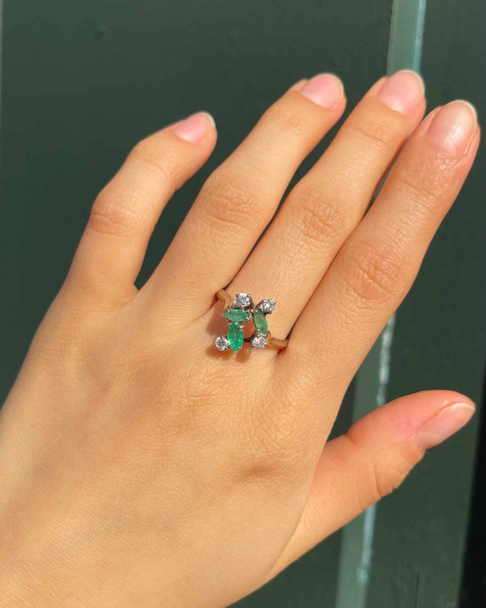 Bague Vintage Emeraudes et Diamants "Lucie" - Elliade Paris