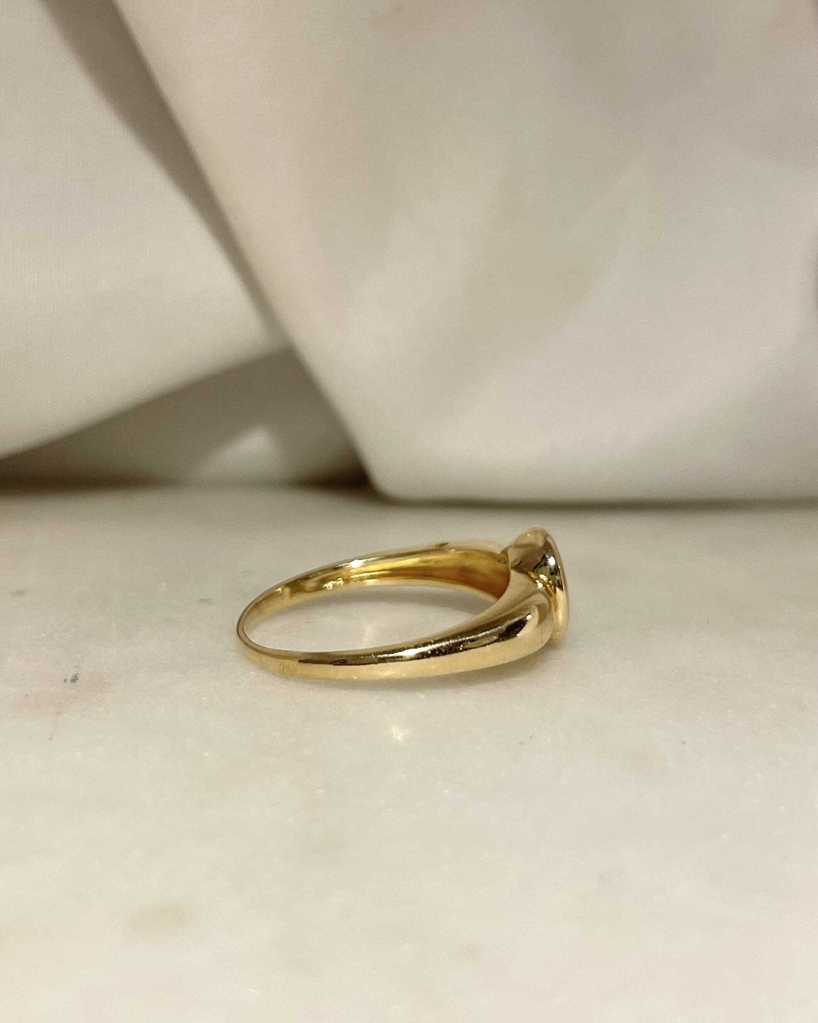 Bague Vintage Jonc Émeraude “Ludmila” - Elliade Paris