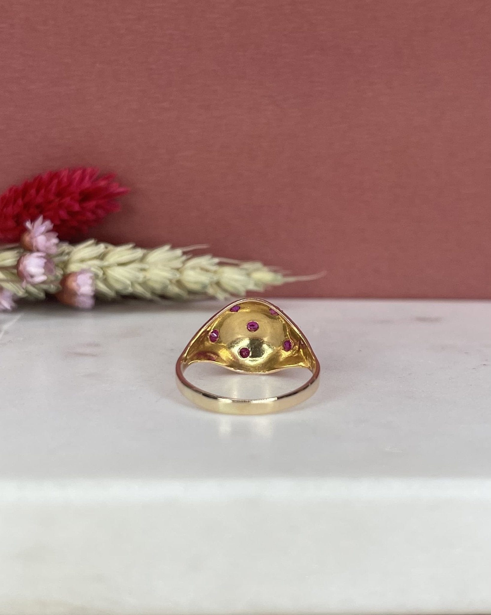 Bague Vintage Jonc Étoilé Rubis "Jaya" - Elliade Paris