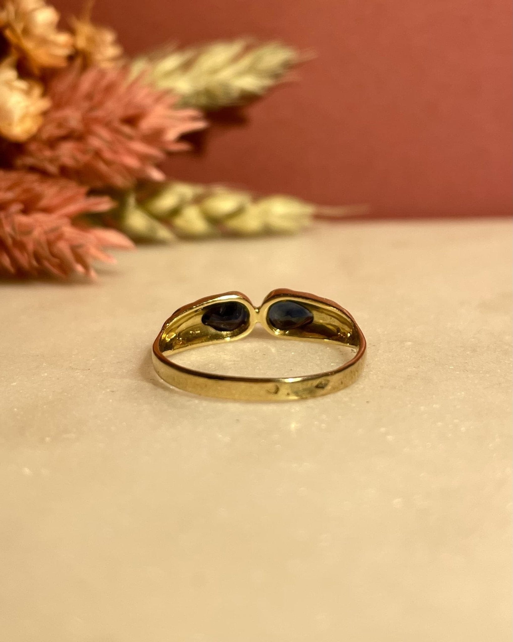 Bague Vintage Jonc Saphir "Elina" - Elliade Paris