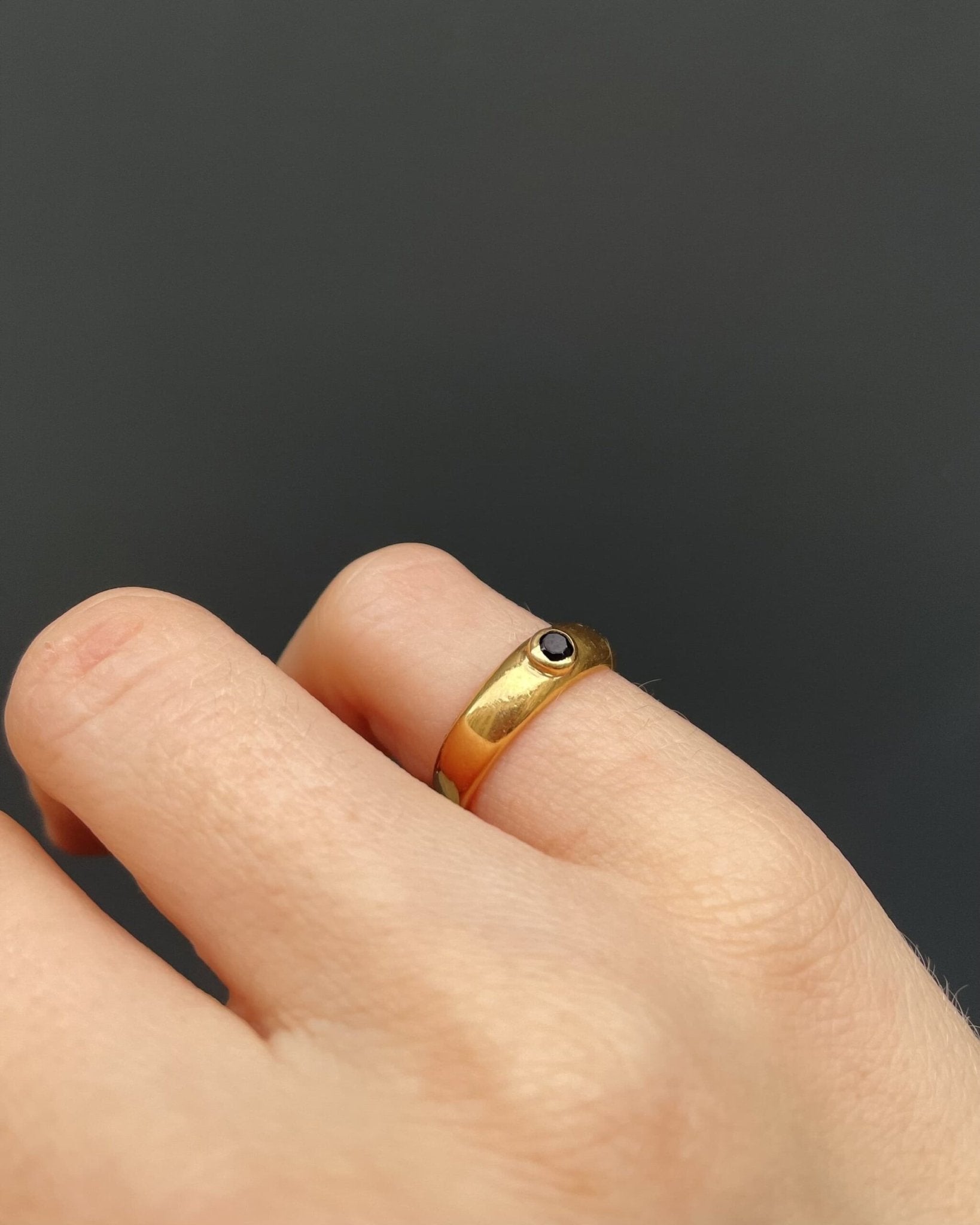 Bague Vintage Jonc Saphir "Natalie" - Elliade Paris