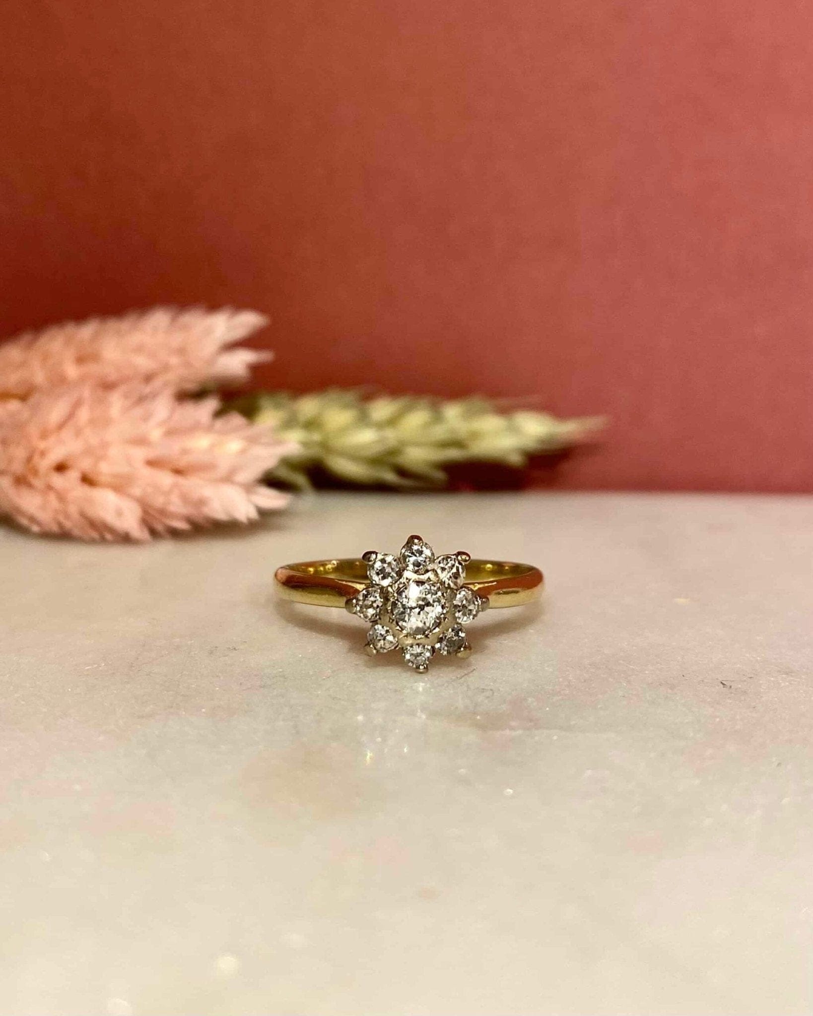 Bague Vintage Marguerite 9 Diamants "Anneha" - Elliade Paris