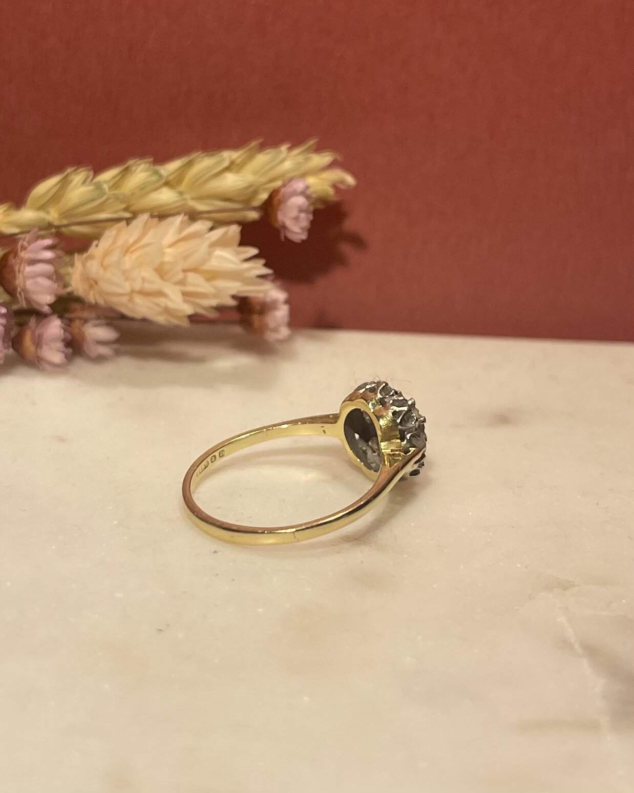 Bague Vintage Marguerite 9 Diamants "Maeva" - Elliade Paris