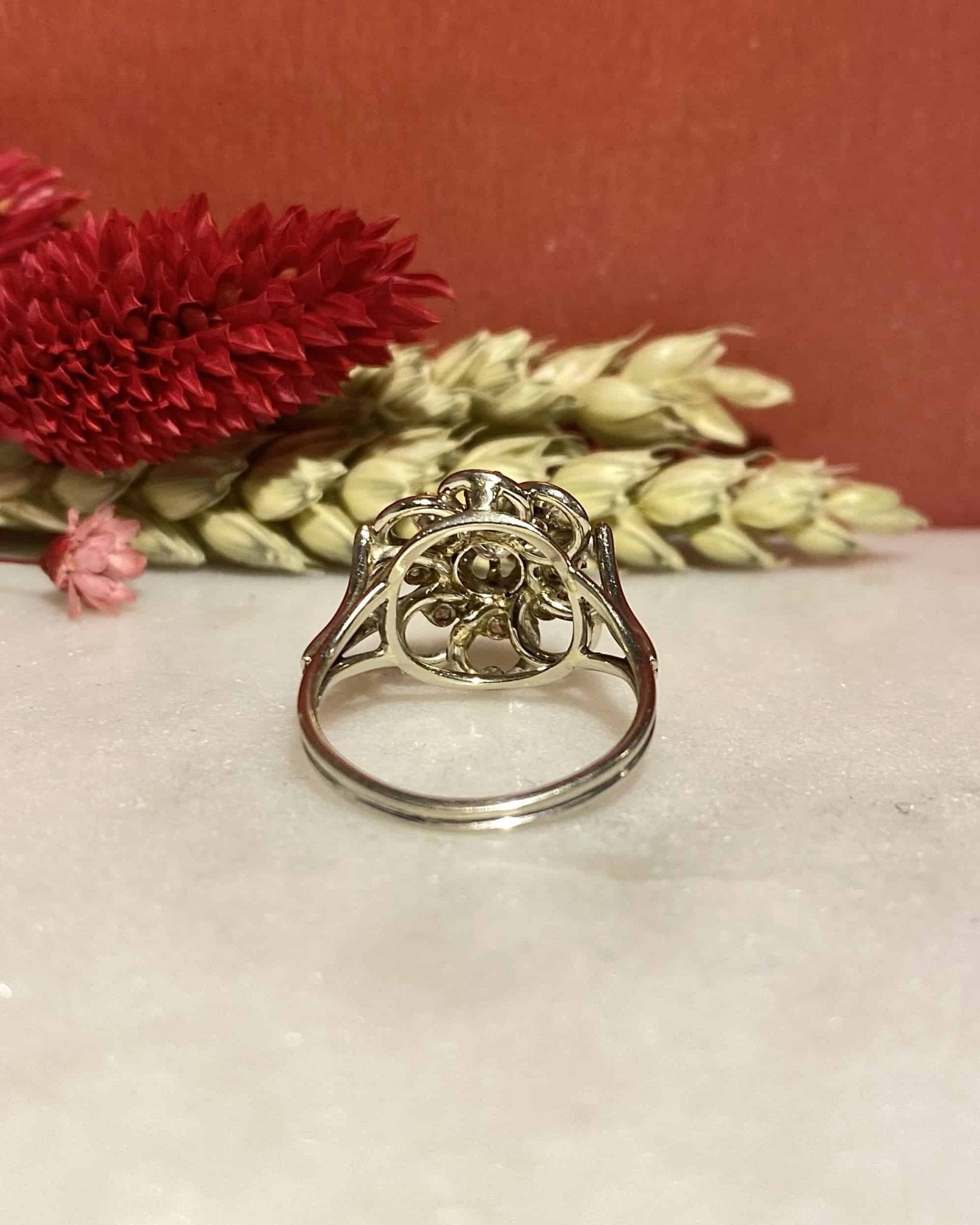 Bague Vintage Marguerite 9 Diamants "Pauline" - Elliade Paris