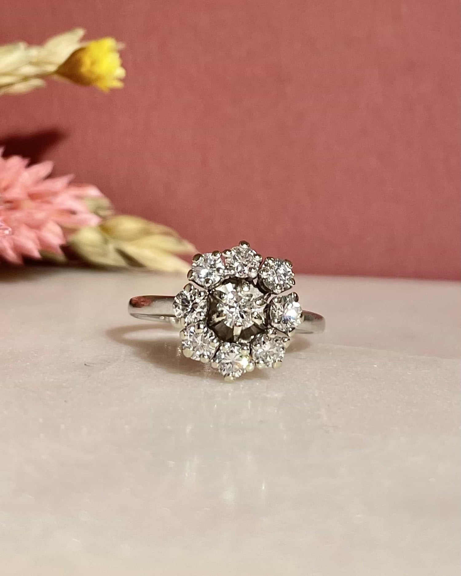 Bague Vintage Marguerite Diamants 1 carat "Caly" - Elliade Paris