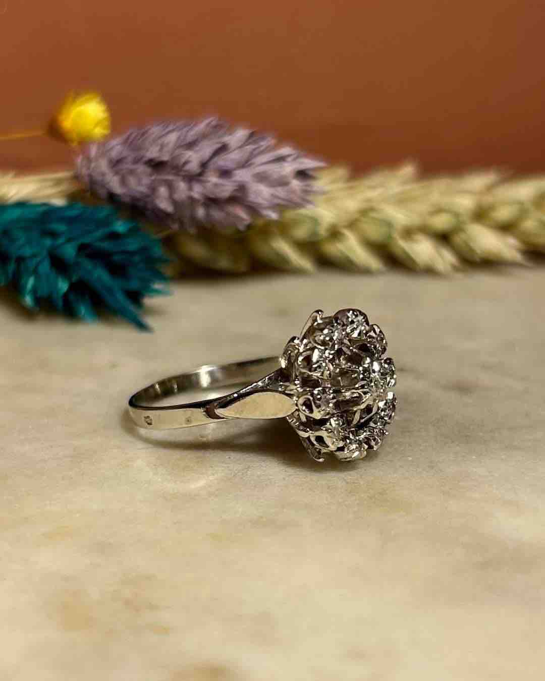 Bague Vintage Marguerite Diamants "Annie" - Elliade Paris