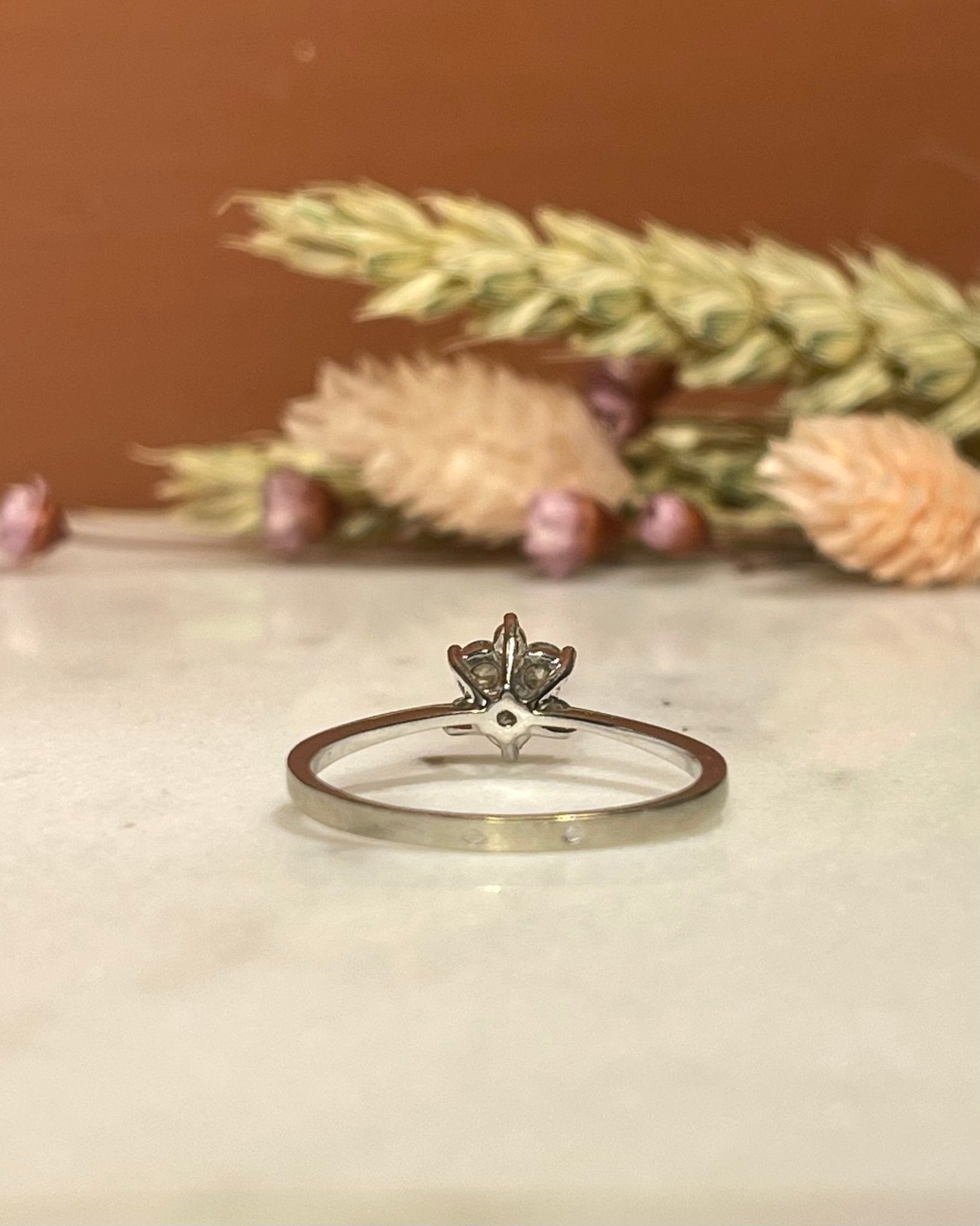 Bague Vintage Marguerite Diamants "Barbara" - Elliade Paris