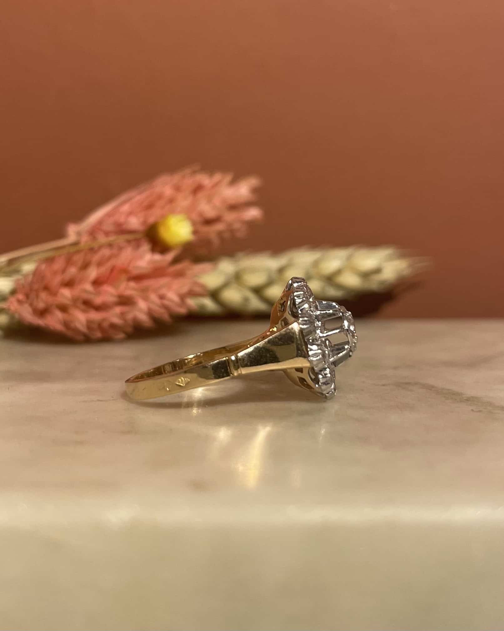 Bague Vintage Marguerite Diamants "Mandana" - Elliade Paris