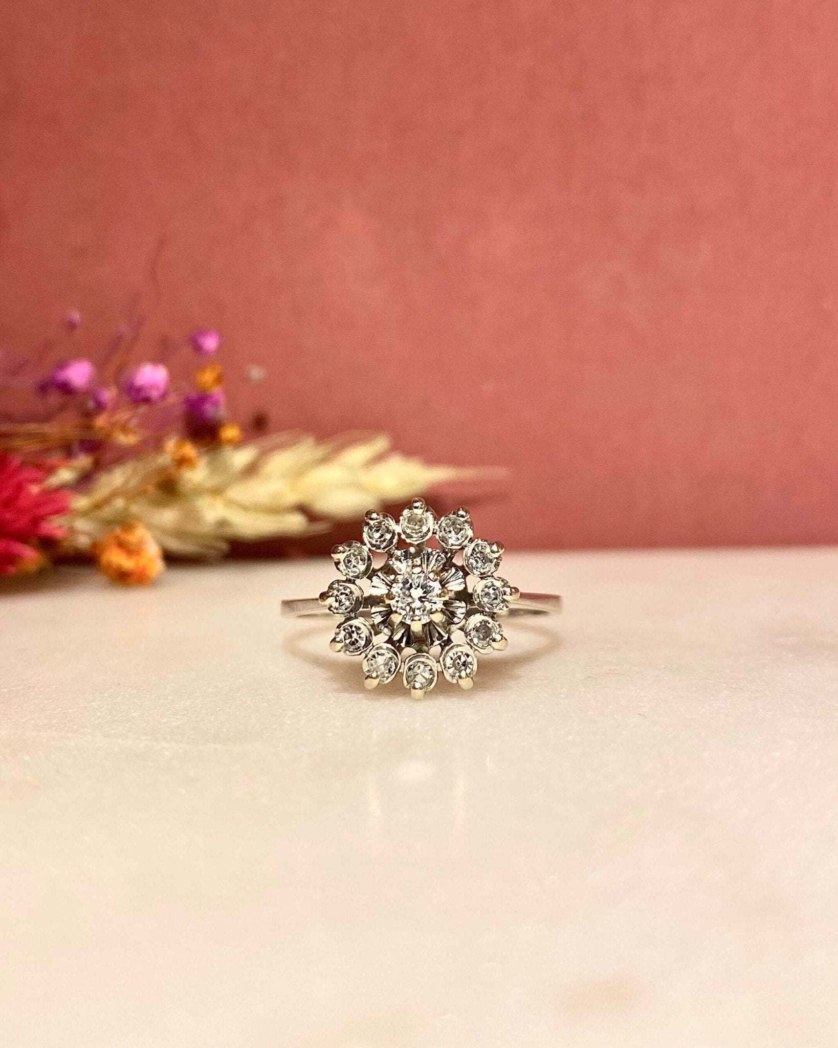 Bague Vintage Marguerite Diamants "Sofia" - Elliade Paris