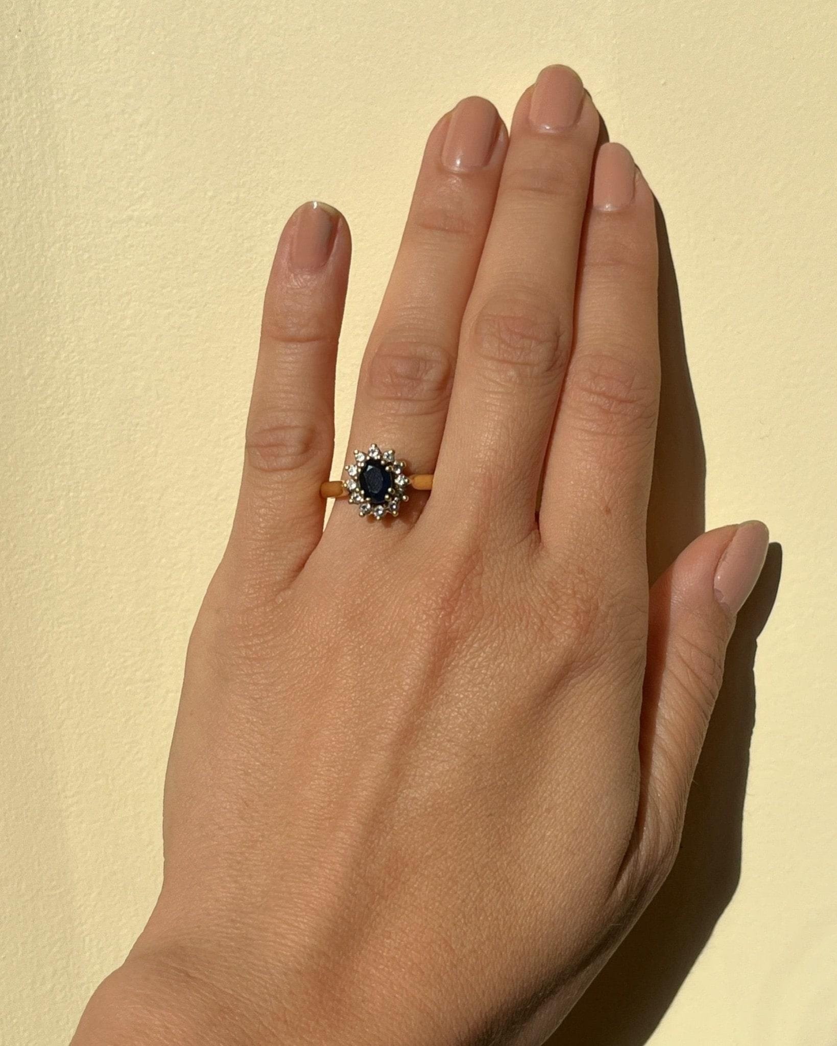 Bague Vintage Marguerite Saphir "Aloise" - Elliade Paris
