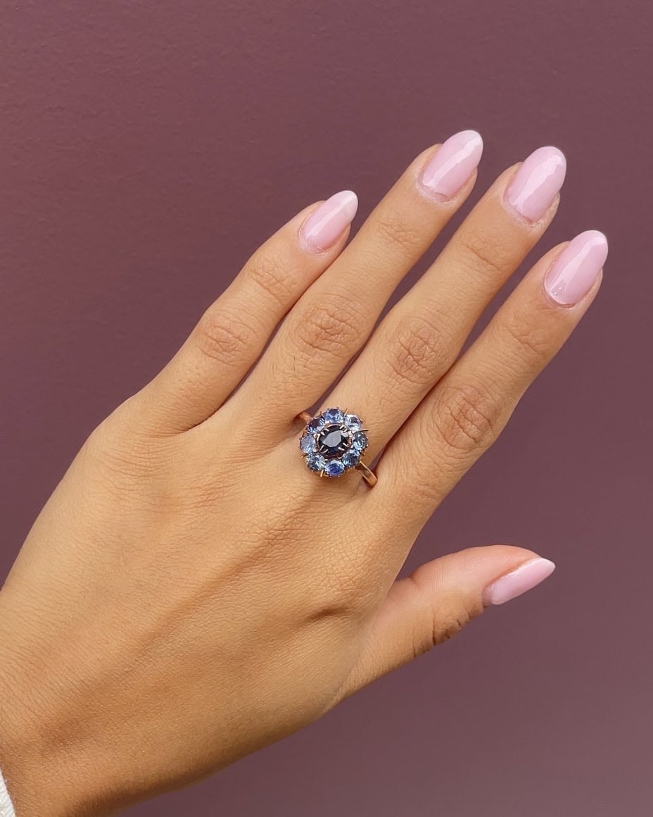 Bague Vintage Marguerite Saphirs 3 carats "Julia" - Elliade Paris