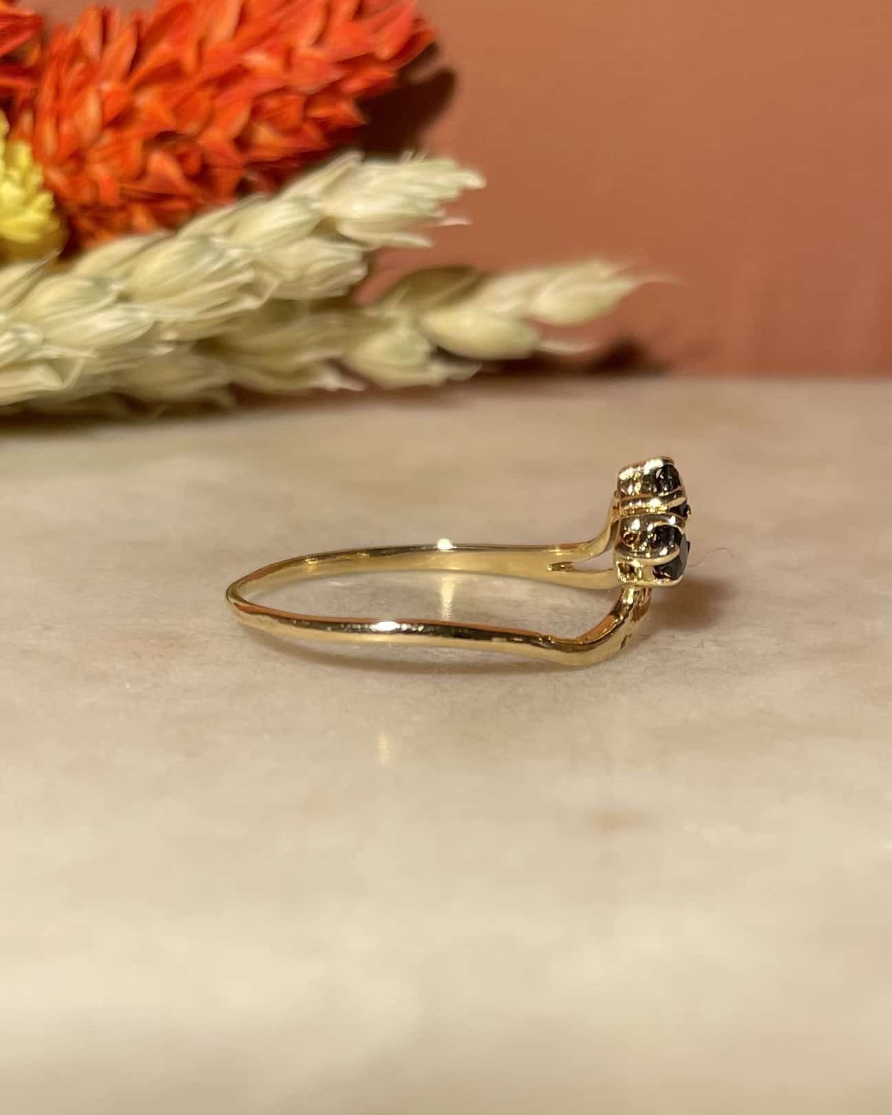 Anillo "Tú y yo" de zafiro y diamantes "Linea"