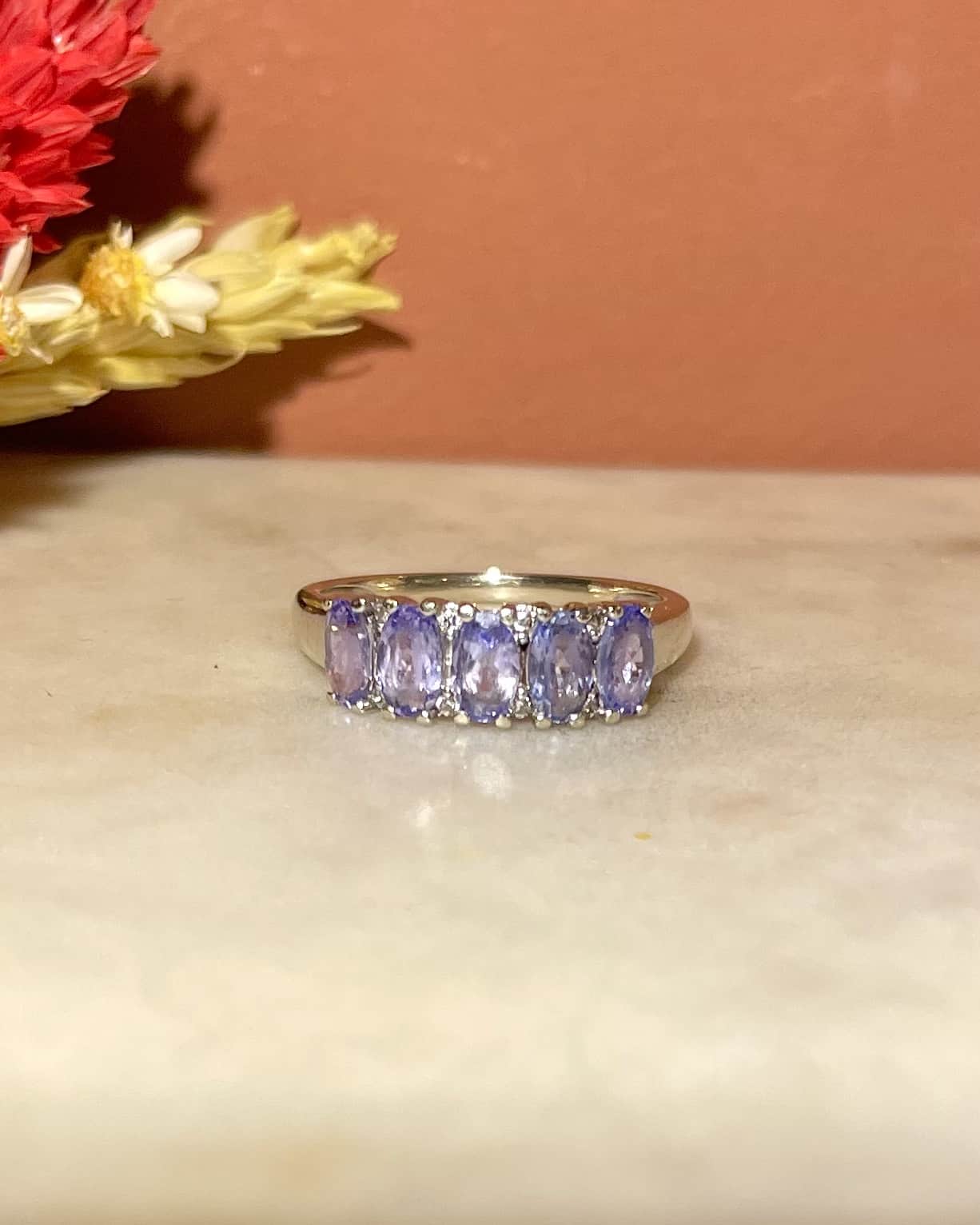Bague rivière Tanzanites & Diamants "Julie"