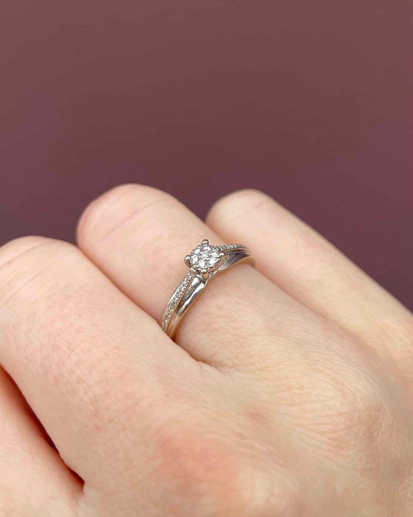 Bague Vintage Solitaire 31 Diamants "Joyce" - Elliade Paris