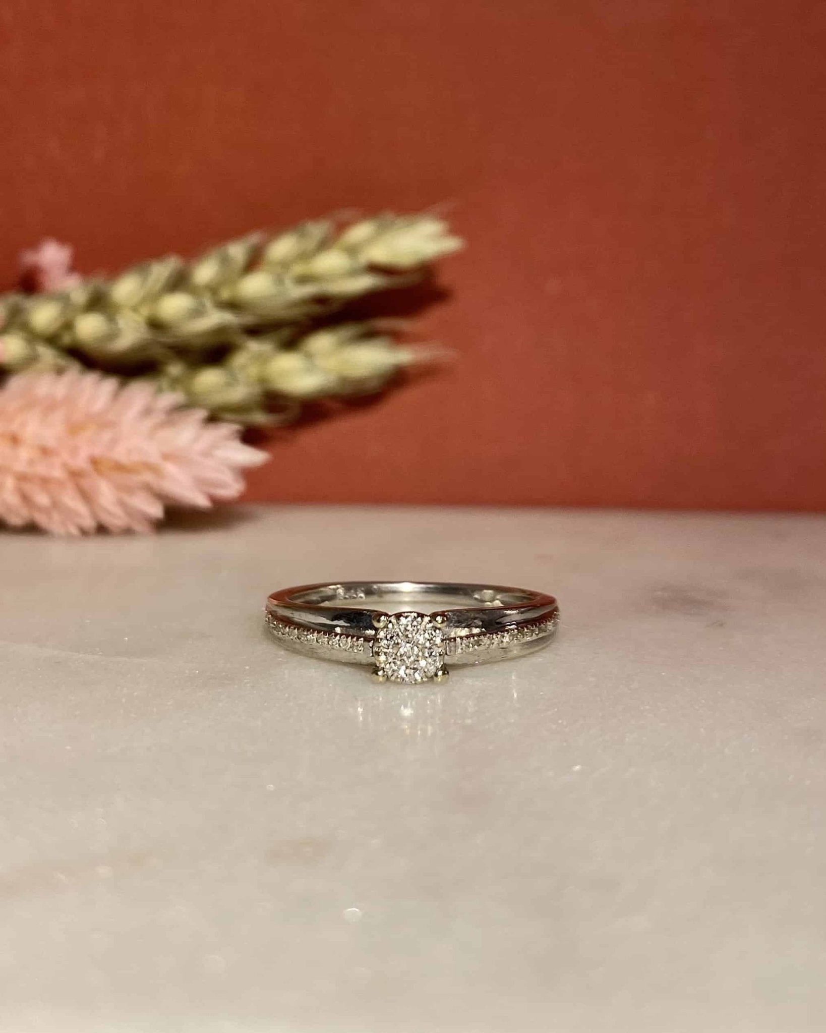 Bague Vintage Solitaire 31 Diamants "Joyce" - Elliade Paris